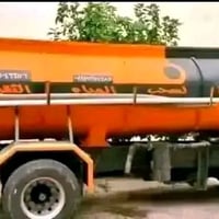 يوجد تنكر سحب مياه ثقيله ( منهولات ) للأستفسار الاتصال على الرقم  0775...