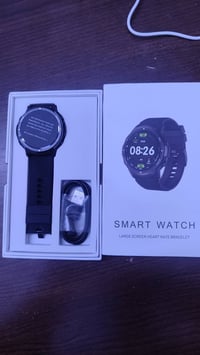 ساعة سمارت • بلوتوث • ترتبط بالتلفون