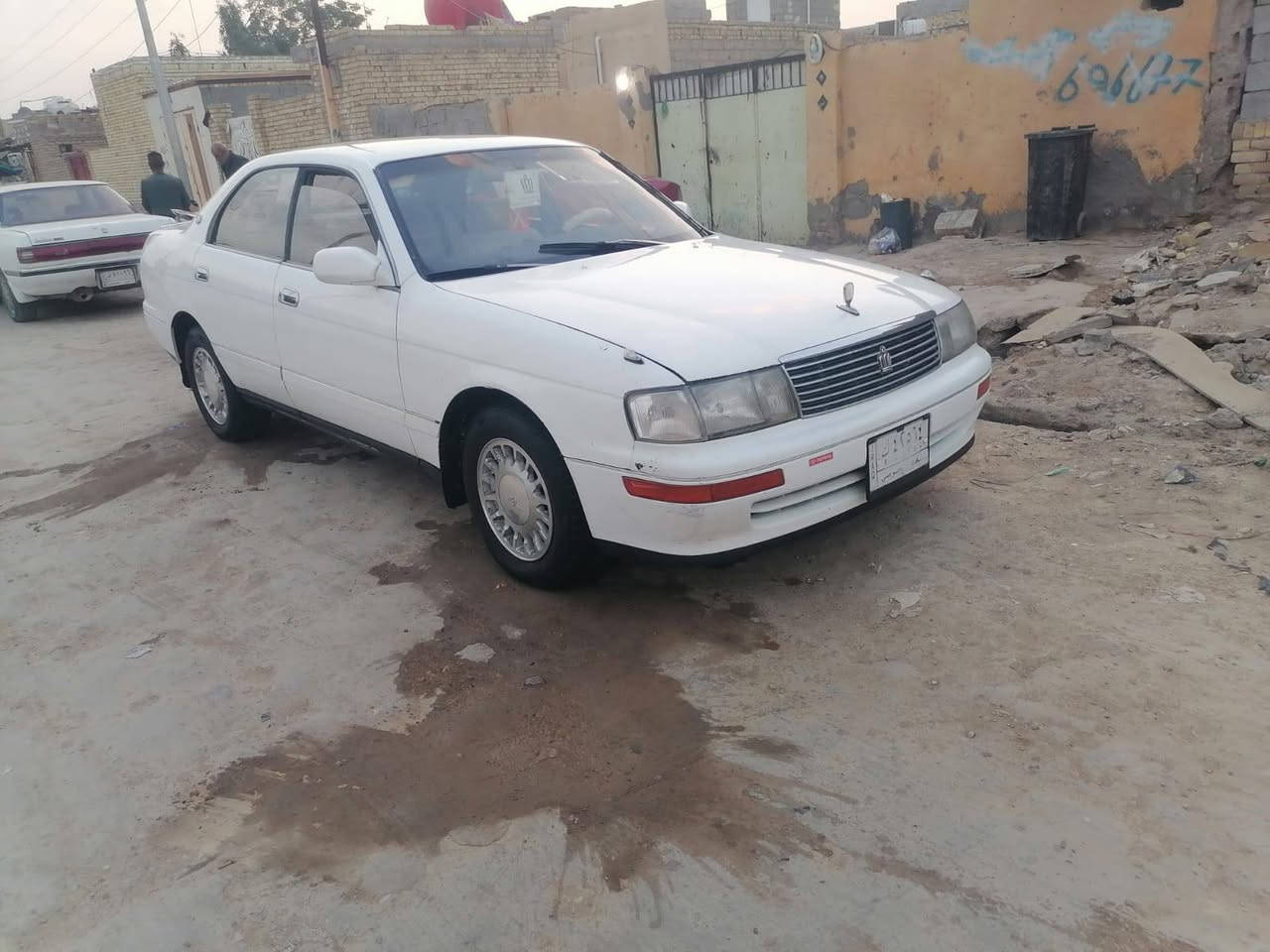 السلام عليكم بطه للبيع موديل 92 مكينه ثنين اونص رقم بغداد السنويه 28 الستفسار على  هذا الرقم ***********
