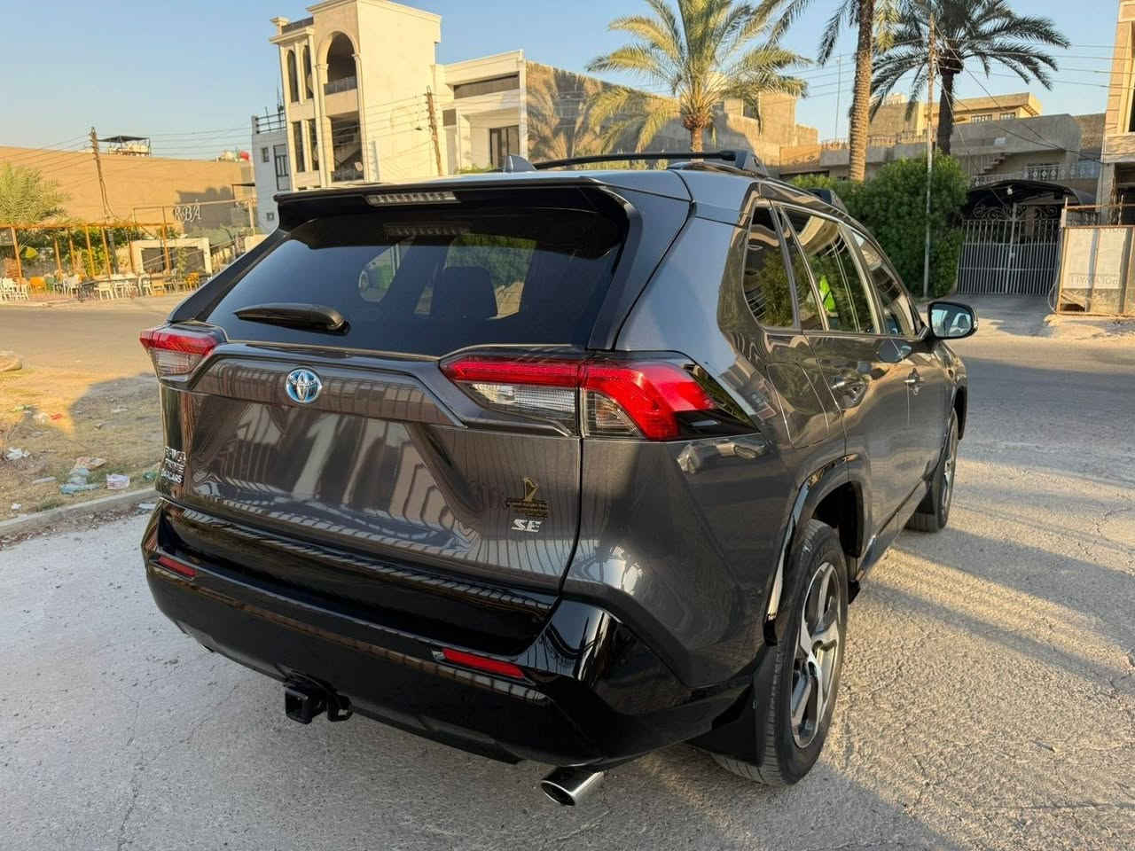 تويوتا رافse. 4    هايبرد  بلكن
💎#مــــوديـــل / 2023 دخـول جـديــدة ✅✅

⚜️ #عــداد_الـمـسـافــة / ⚜️ 
 16. 000mi 

⚠️ اللون
رصاصي. غير محدد. 

⚠️ #ضــــرر / مـوضـحـة بـالـصـور ⚠️

⚠️ تبديل بنيد اصلي وجاملغ اصلي. ودعاميه اصليه تفصيخ وصبغ مع صبغ البدنه شاصي. لغد مكفول شرط الفحص 

 
⚠️ايرباك ستيرن 
نضام كراش بالكامل 
⚠️ مرفق  رقم شاصي. وصور الحادث. 

♦️ #اللـوحـة  ♦️
________________
        بغداد  الرقم الجديد 

🚀 #مــواصـفــــات 🚀 
▪️بصمة تشغيل
▪️بصمة ابواب 
▪️لايت زنون 
▪️بلوجكترات امامية لد 
▪️ردار امامي تحديد مسار
▪️رادار جانبي نقطة عمياء 
▪️محرك 2500 هايبرد 
▪️كامرة خلفية 
▪️مقاعد مخمل مع تدفئة  
▪️شاشة كبيرة  
▪️اوتو هولد 
▪️سايد بريك بصمة
▪️فتحه سقف 
▪️فور ويل 
▪️ثلاث انضمة قياده  كهرباء. وهايبرد. وبانزين 
▪️تحكم مقود كروس مثبت سرعه مع تدفئه مقود
▪️هوك خلفي بلادي 

☎️ #الـهــاتــــف / واتس 
***********

💰 #الــسـعــــر / 2.500

