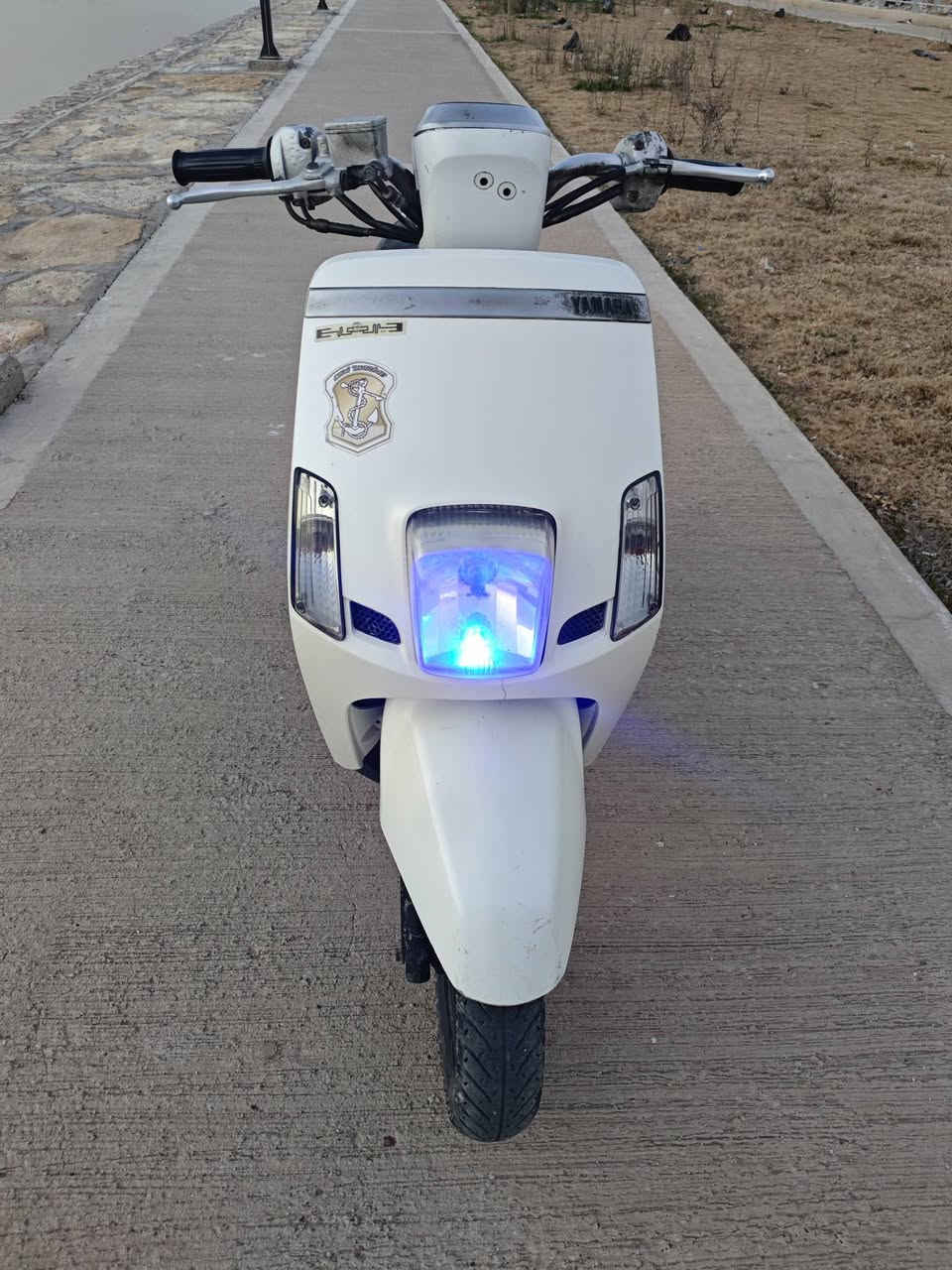 بوليس للبيع
اشاير لايت بك لايت 
مكينه جيس
شاشه 
قبل أقل من شهر نزلت رمبه 
كلجات 
كله بلادي 
الرقم ***********
