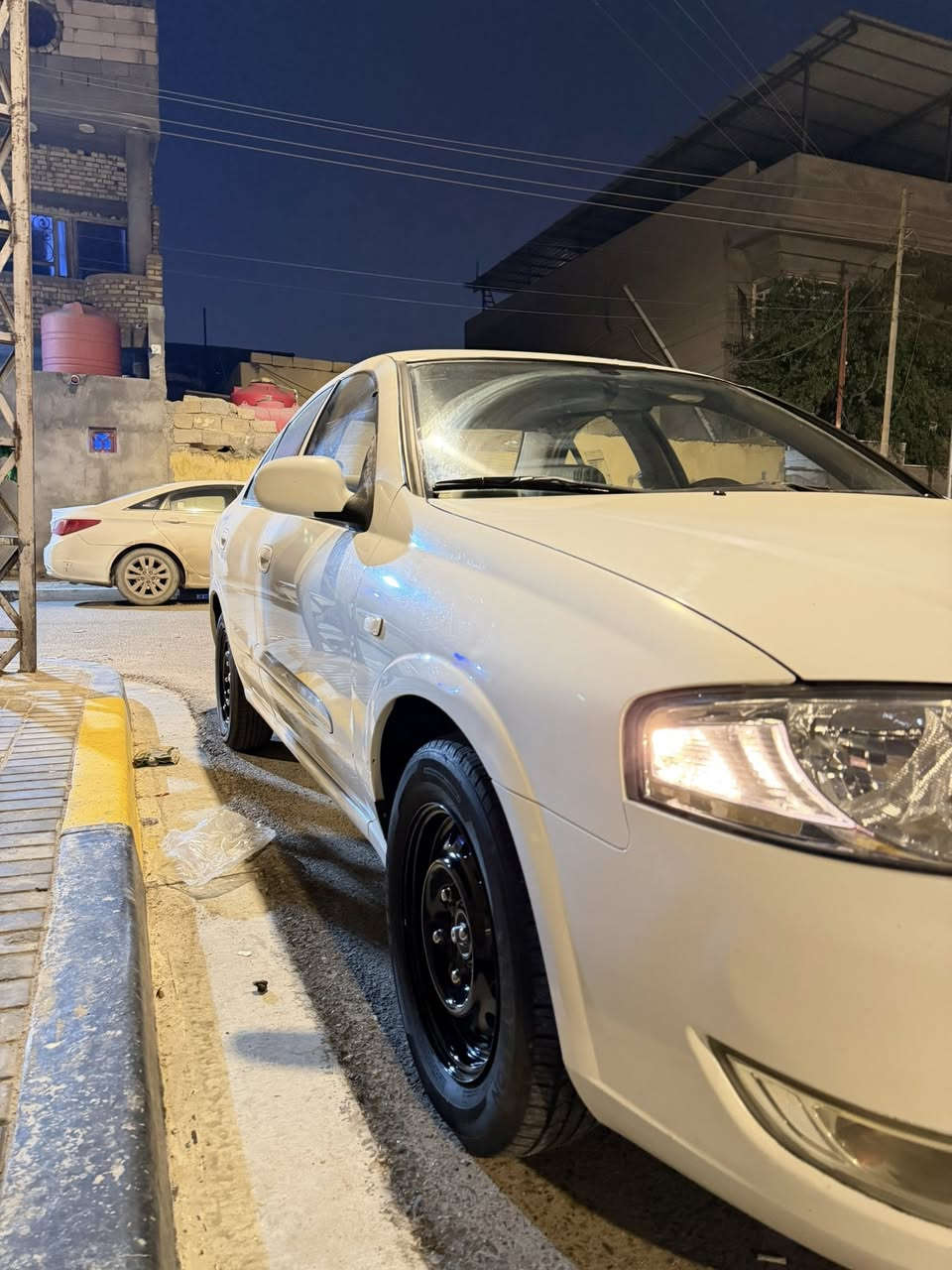 من رخصه الادمن سياره نيسان صني 2013سياره كفاله بيها طخات بسيطه شوف العين السياره باسمي تحويل ثاني يوم 
السعر 110بيها مجال قليل***********
