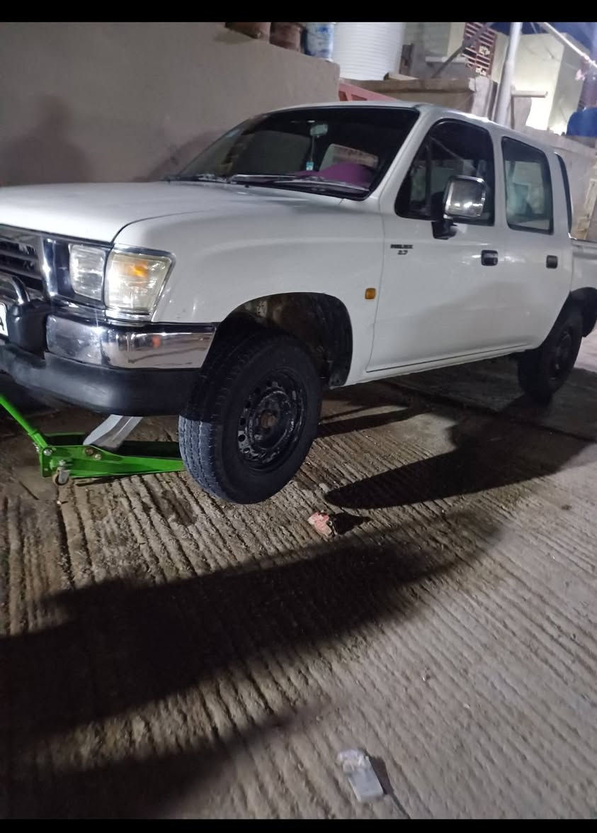 سلام عليكم بيكم البيع رقم دولي بسمي ،***********
