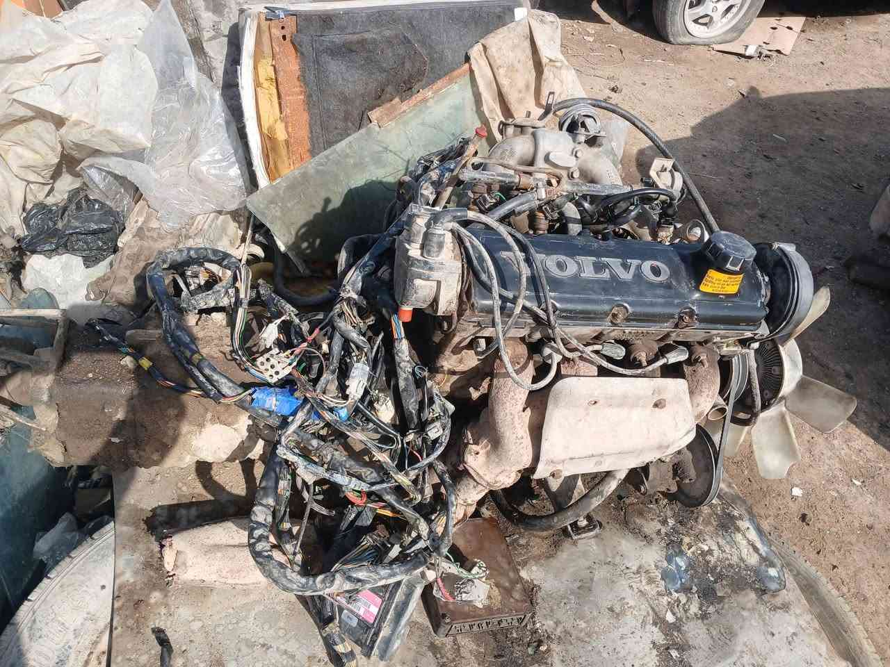 للبيع محرك و كير فالفو مكفولات سعر ٥٠٠ الف مكان بابل مشروع المسيب طريق ابو جاسم ‎0783 857 8726
