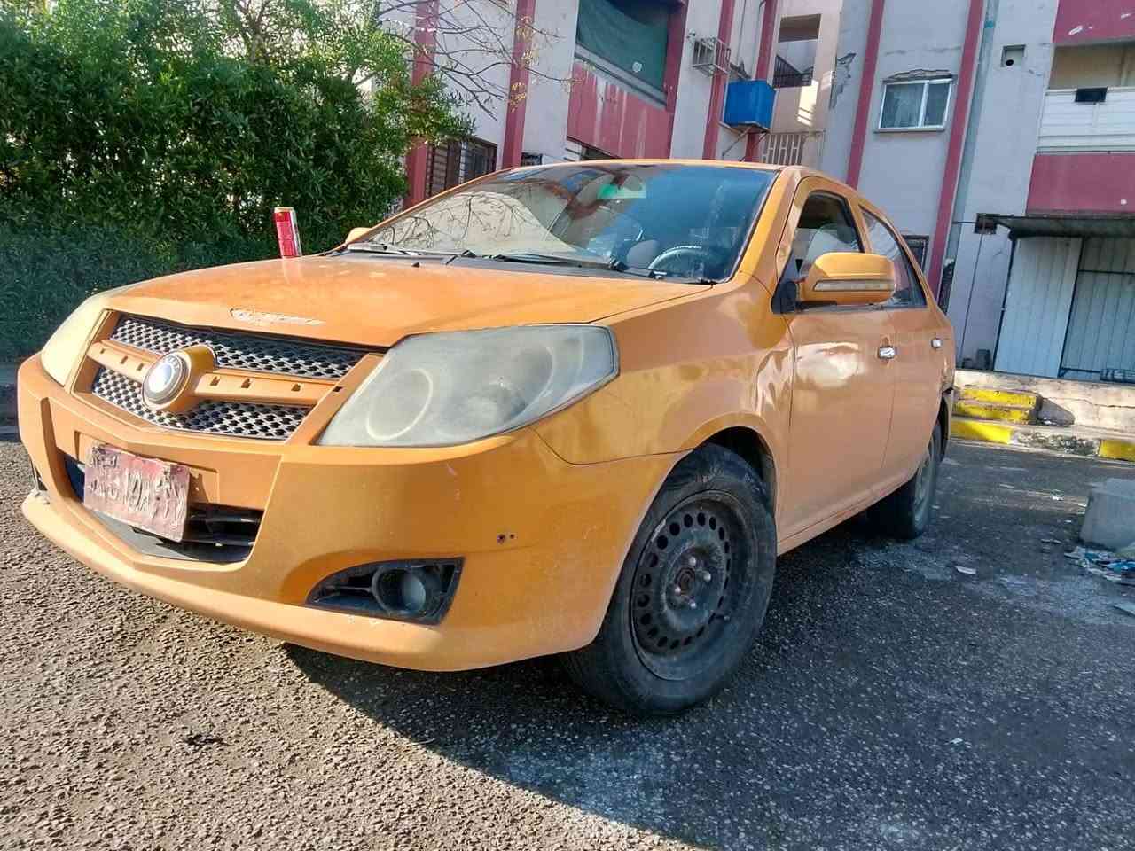 السلام عليكم متوفر ام كي تكسي موديل 2013 رقمها  قديم شرط الوكاله والشرعي ابيع قصط مع الضمان اذا مقدمه زينه السياره جاهزه وحلوه بيها طخه بداير جاملغ الورى طخم محرك دبلات كلو جديد مطلوبه هيئه مال سنه عالشاري وعليها غرامه 200 الف تنزل من سعرها السعر45
للتواصل *********** بي وتساب
