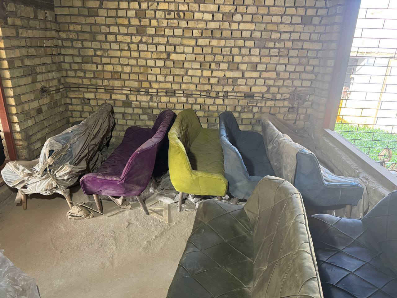 قنفة ثلاثي وكراسي 2
السعر 115 الف


**إذا كنت صاحب هذا الإعلان وتريد حذفه لأي سبب، رجاءا أرسل رسالة إلى الدعم الفني**