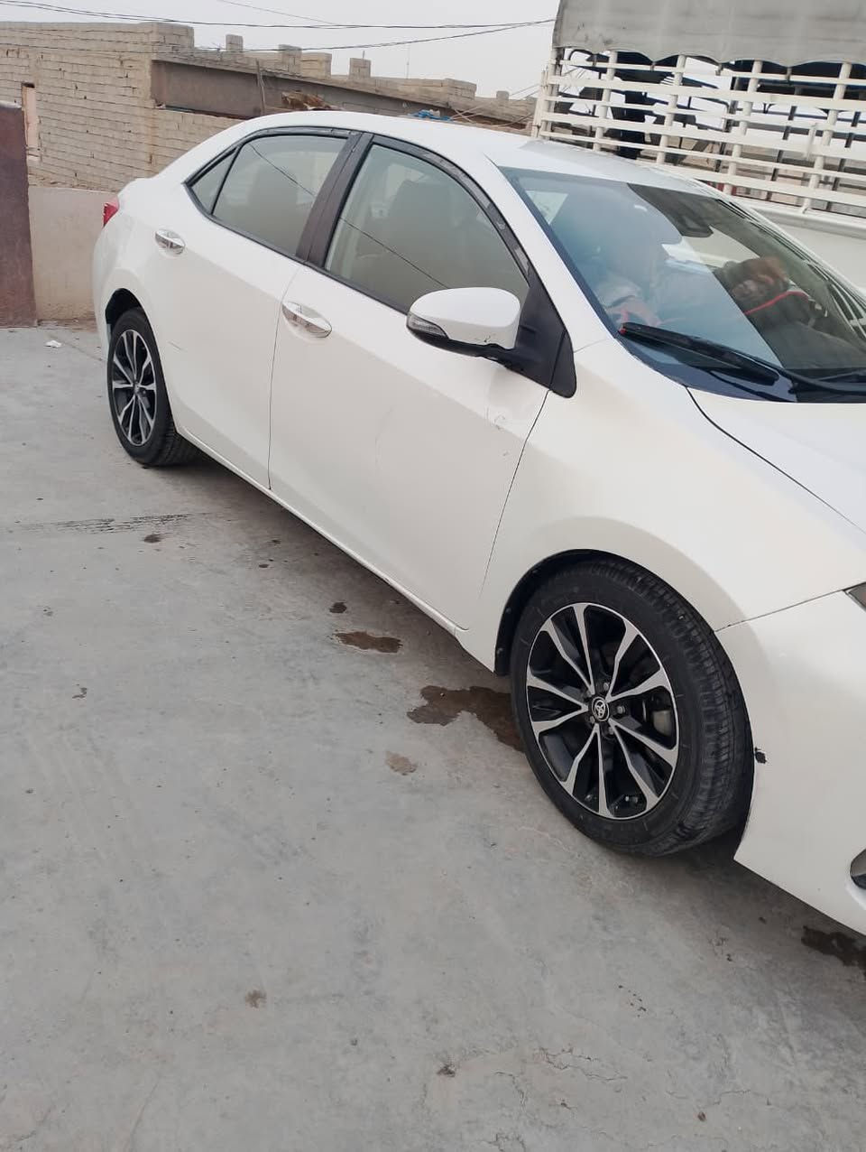 سلام عليكم 
نوع السياره : كورلا SE
سليماني 
فول مواصفات 
موديل : 2018
ماشيه 125 ميل
حادثها جامرلغ سكن مبدل مع بونيد 
دفتر بانزين كركوك
سعر 137
رقمي ***********
