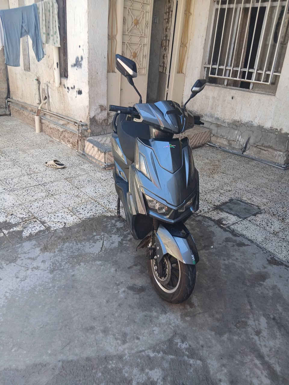 السلام عليكم دراجه شحن سكنس لبيع موديل 2025 السرعه 99 امبي ثري نضام R فول بل مشي 6بطاريات كبار عل فحص السعر 425وبي مجال العنوان فلوجه لاستفسار عله هاذه الرقم ***********
