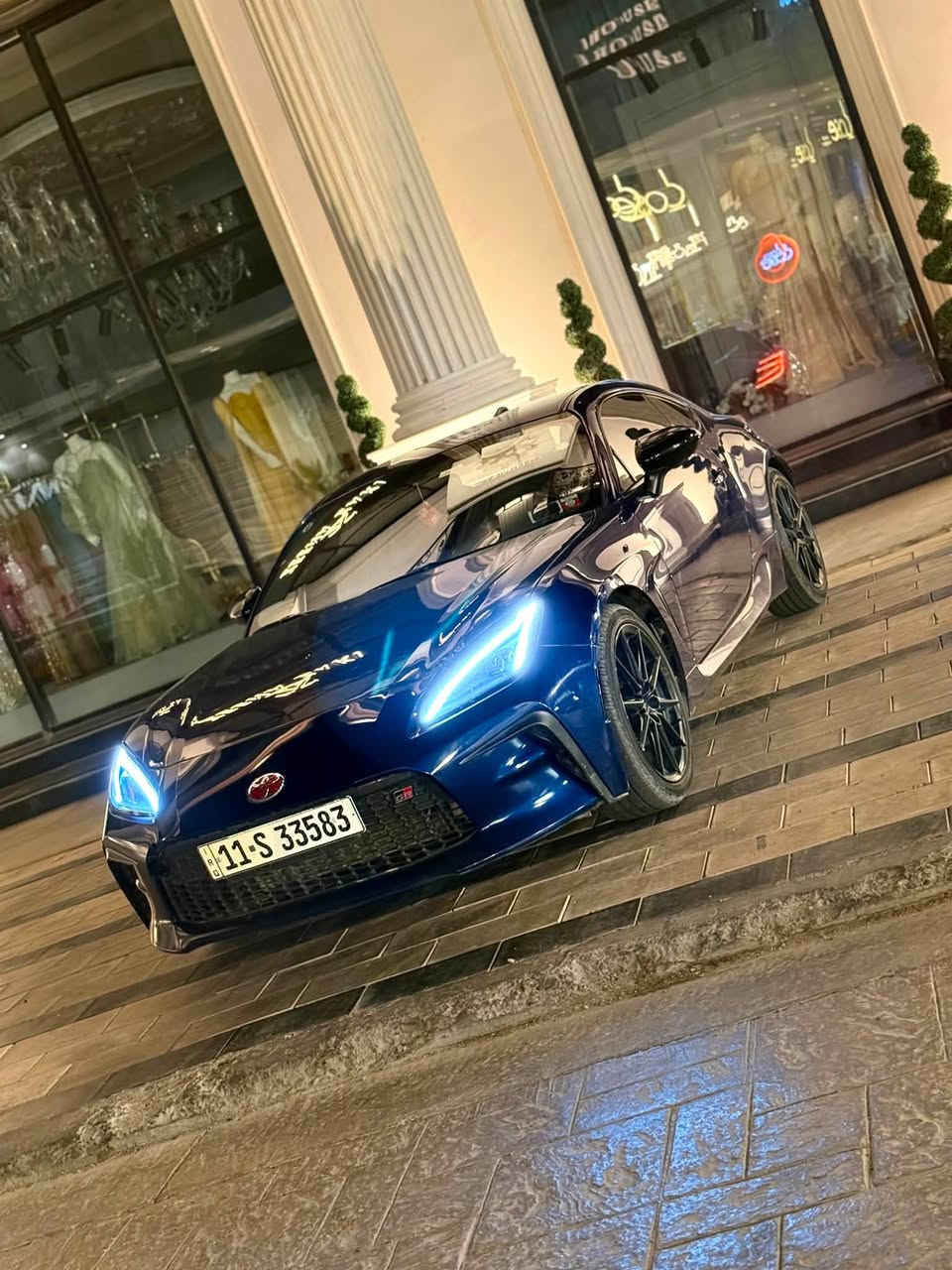 TOYOTA GR86
الموديل  | 2023
بريميوم أعلى فئة | premium 
لون مميز
رقم بغداد بأسمي تحويل نفس اليوم
قطعه وحده صبغ بنيد فقط
محرك 2.4 BOXER تنفس طبيعي
نشاط ونطلاقه صاروخ
دفع خلفي اكسل
لايتات LED شكل كورفيت / 
سستم كزوز من امريكا 
GR اصلي شركه
كير توماتيك / داخل شامواه و جلد 
ابل كار بلي / دواخل كاربون فايبر
بصمه 
ردارد امامي خلفي 
سياقه ذاتيه 
مانع تصادم 
اشاير مري 
نقطه عمياء 
حساسات خلفيه 
اوتو ستوب 
هيترات كشن 
بك لايت ايل ايدي 
شفتات ستيرن 
هيترات كشانه 
سستم صوت هارلم فجي خارفي 
السياره فول عده الفتحه 
السياره عليها صيانه كامله 
صفر مسج ولا كلوب بدشبول مشتغل
***********
