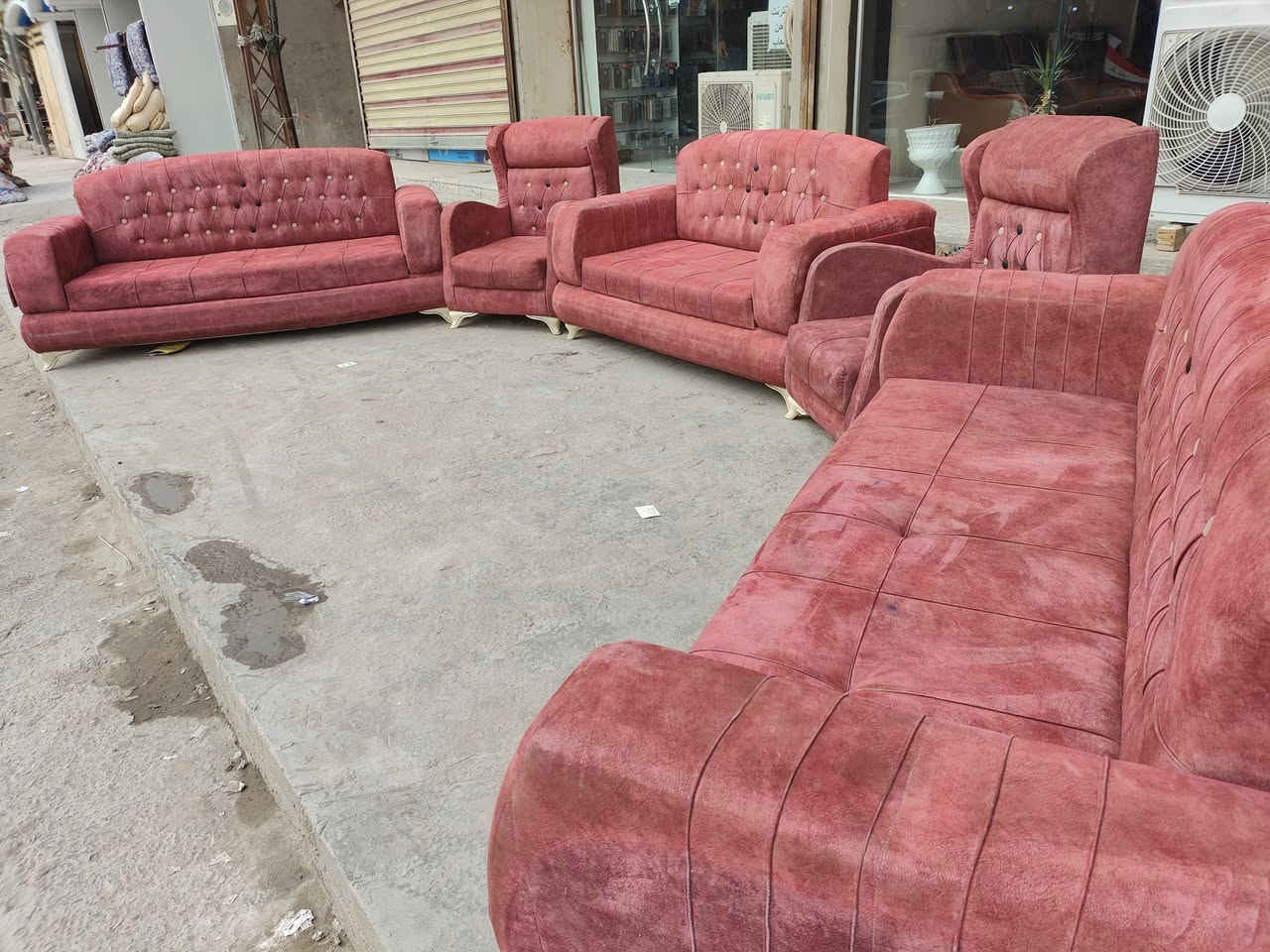 تخم نجارة ثكيل ١٠ نفرات سفنج ضغط السعر، ٢٢٥ ،،،، عنوان حلة نادر ٣ مقابيل المركز الصحي معمل ومعرض العنزي لاثاث المنزلي واتساب *********** وبيع وشراء الأثاث المستعمل والجديد
