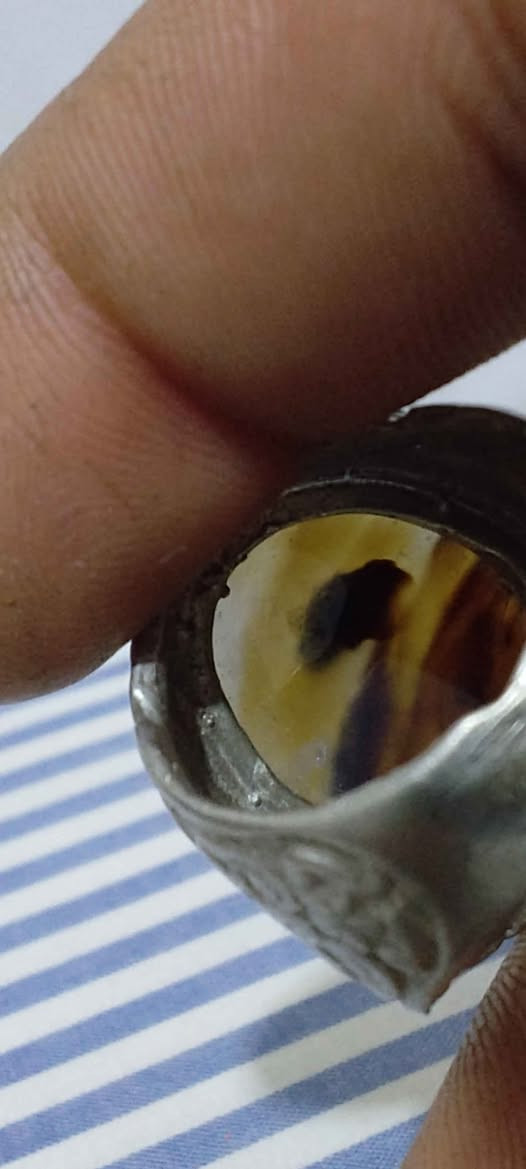 محبس عقيق يماني 
فضه خراسانيه عيار 925 صياغه يدويه 
سعره25 Singapore


**إذا كنت صاحب هذا الإعلان وتريد حذفه لأي سبب، رجاءا أرسل رسالة إلى الدعم الفني**