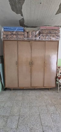 للبيع • زاوية • مراية