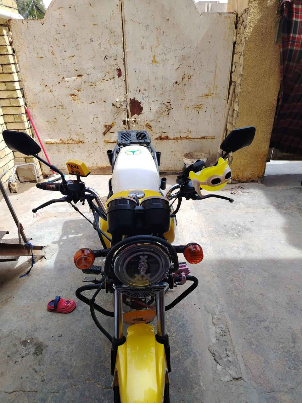 دايون نفخ 22  اوراق اصولي السعر 1550 اكاتبك يم مكتب حسين  نضيفه مامتعوبه ولامفتوحه محرك 200 كلشي شغال مابيه نقص سلف ريمونت دبل اشاره كلشي شغال حته صينيه الزنجيل موجوده مكان كربلاء حي المهندسين جامع الحسن العسكري
السعر مليون و 550
***********
***********
