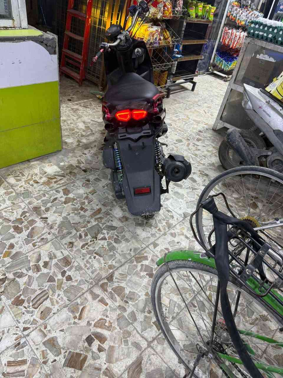 جبلي حلوه نضيفه تجي تفحص بيدك مكاني بغداد مدينه الصدر ***********
