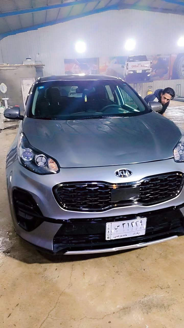 سبورتج 22 وارد امريكي
ماشيه 51 كيلو 
رقم بغداد باسمي مكاني كربلاء سياره على وضع الشركه محرك وكير وحداديه 
بصمه تشغيل عن بعد 
اشاير بالمري 
كرسي كهرباء 
تدفئه مقاعد 
تبريد قطعتين
تلث وضعيات قياده وحساسات 
المعلومات أكثر اتصال على ***********
