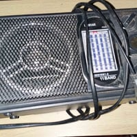 راديو • ستاند • شغال