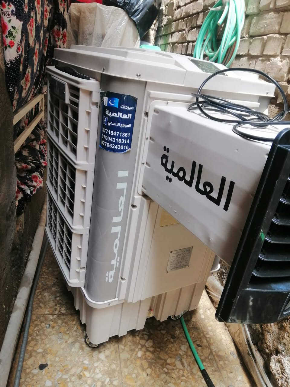 السلام عليكم 
مبرده نوع العالمية باكستاني
حجم ٦٠ جديده
مشتغله مرتين مشتريها ب ٦٠٠
أريدها ب ٤٥٠
تجي تأخذها على الفحص مكاني بغداد البياع حي التراث رقم الهاتف ***********
