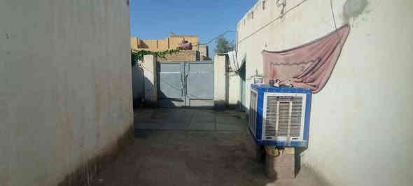 بعد وعود كاذبه  السلام عليكم بيت للبيع مسحته 200 متر
بي بنيان غرفه ومطبخ وبراني كما واضح في الصورة حمامات داخل وخارج ماي وكهرباء ونت ضوئي 

المكان / حي الزهراء  زراعي  بل السدير 

السعر 18 وبي مجال بي وصل مالت طابو 

للاستفسار / ***********
