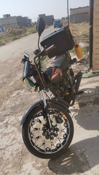 دراجه البيع موديل 2025  المكان بغداد محرك الدرجه 150 //السعر ٧٠٠ الرقم...