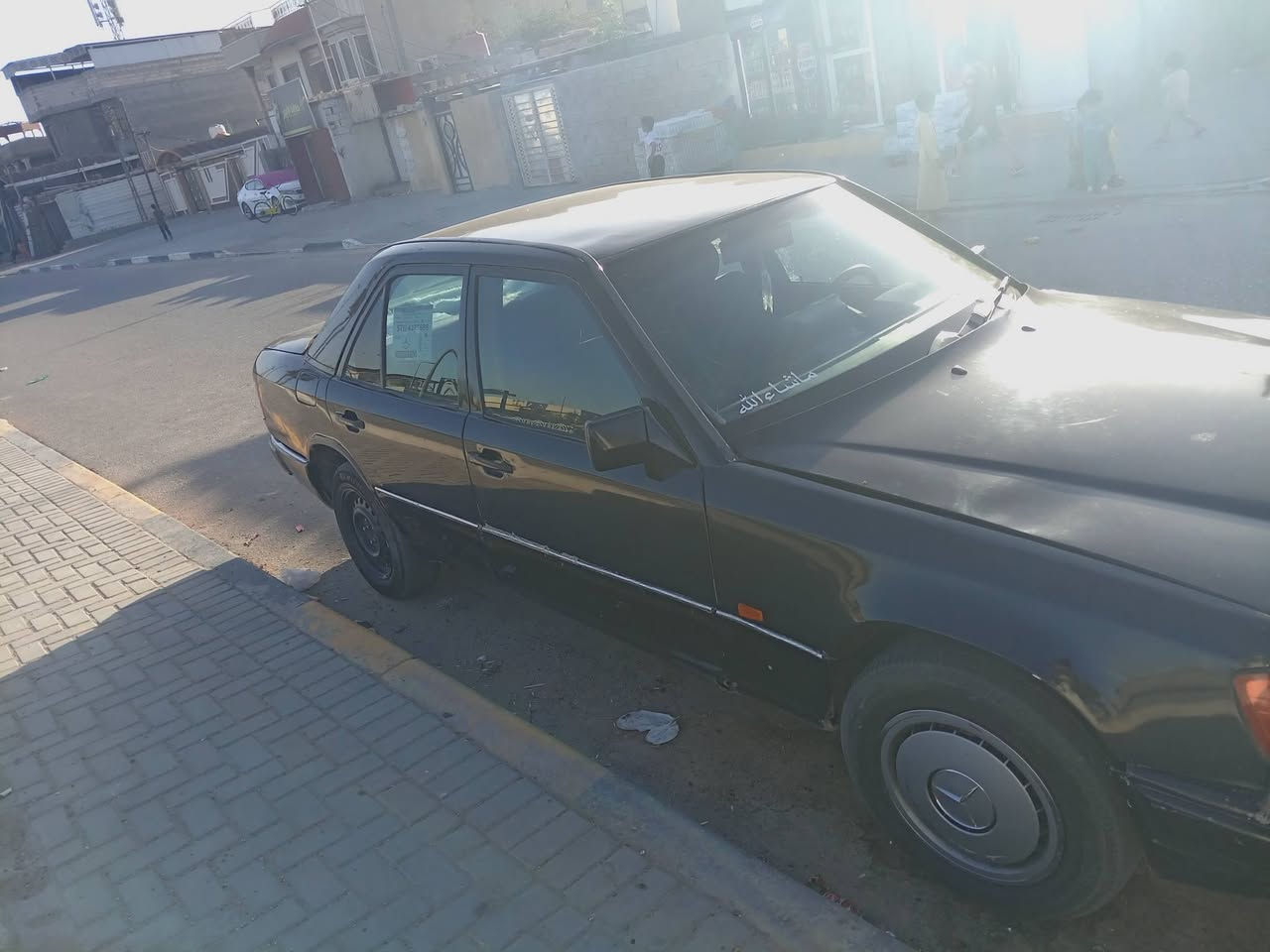 السلام عليكم من رخصت مدير الكروب مارسدس دب مديل ١٩٨٩ كير ومحركvvT اليرغب يراسلني على الخاص ونتفاهم بيع او مراوس بس أجرة مرفوضه ***********
