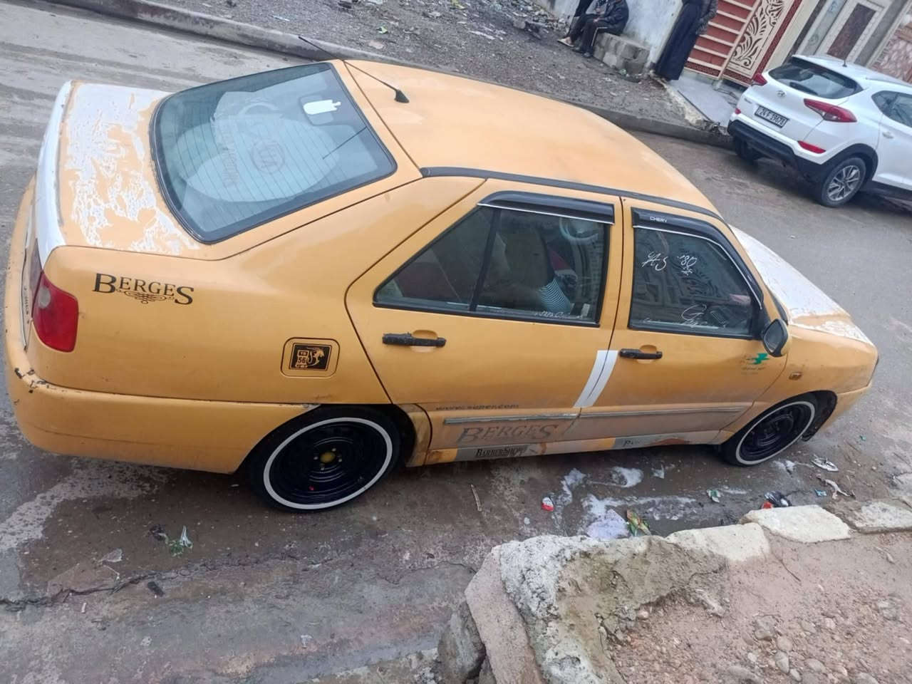 كوين 2009 رقم بغداد الماني محرك وكير شرط سنويه 20 عظم كوبون ما مسجله شرط التحويل والوكاله هيئة عليها 500 ينزل من حكها غرامات صفر طخم تاير كهربائيات شغاله السعر 22 بيها مجال مكاني موصل حي السماح ***********
