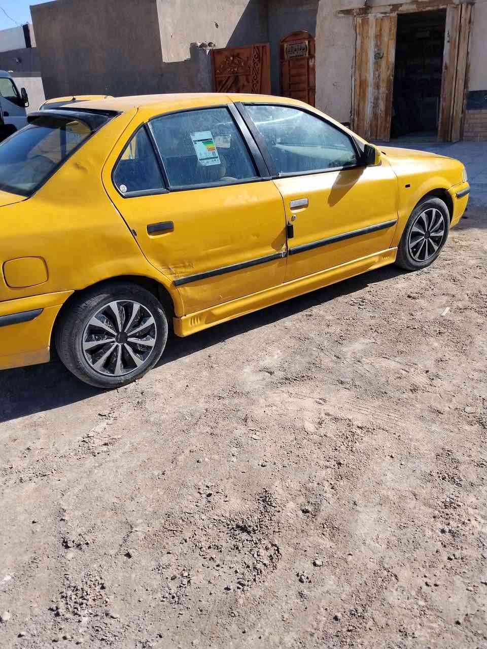 سمند 11 مداور ثاني يوم بيه رصعات قليل مال عيشه مكان السيارة الحمزة الشرقي رقم قادسيه  السعر 23 وبيه مجال ***********
