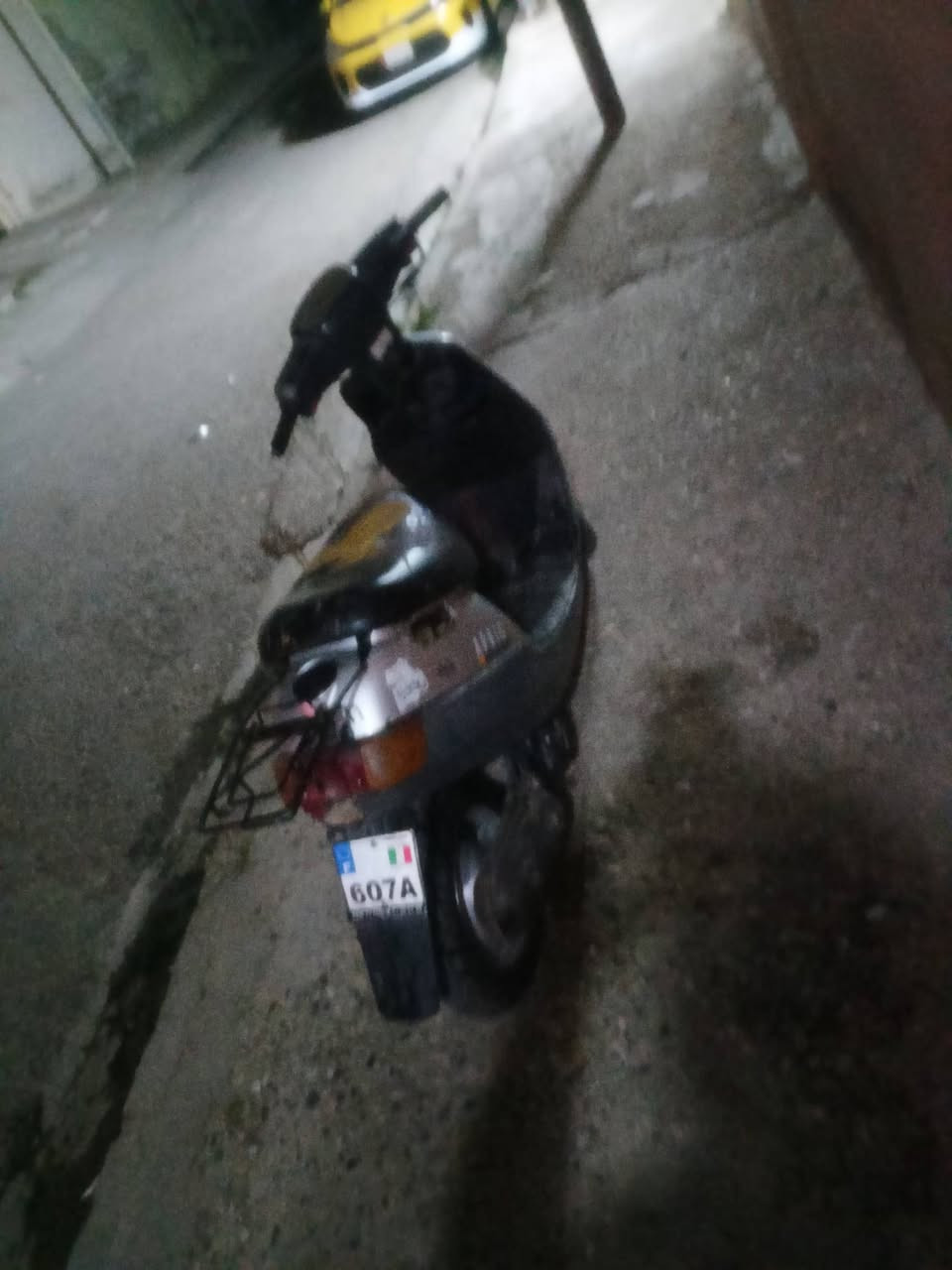 ماطور بوتين وايرمنينه طافيه مكينه معمره مره وحده شرط مكينه حيل نضيفه درع موجود كامل السعر 160 وبي مجال ***********
