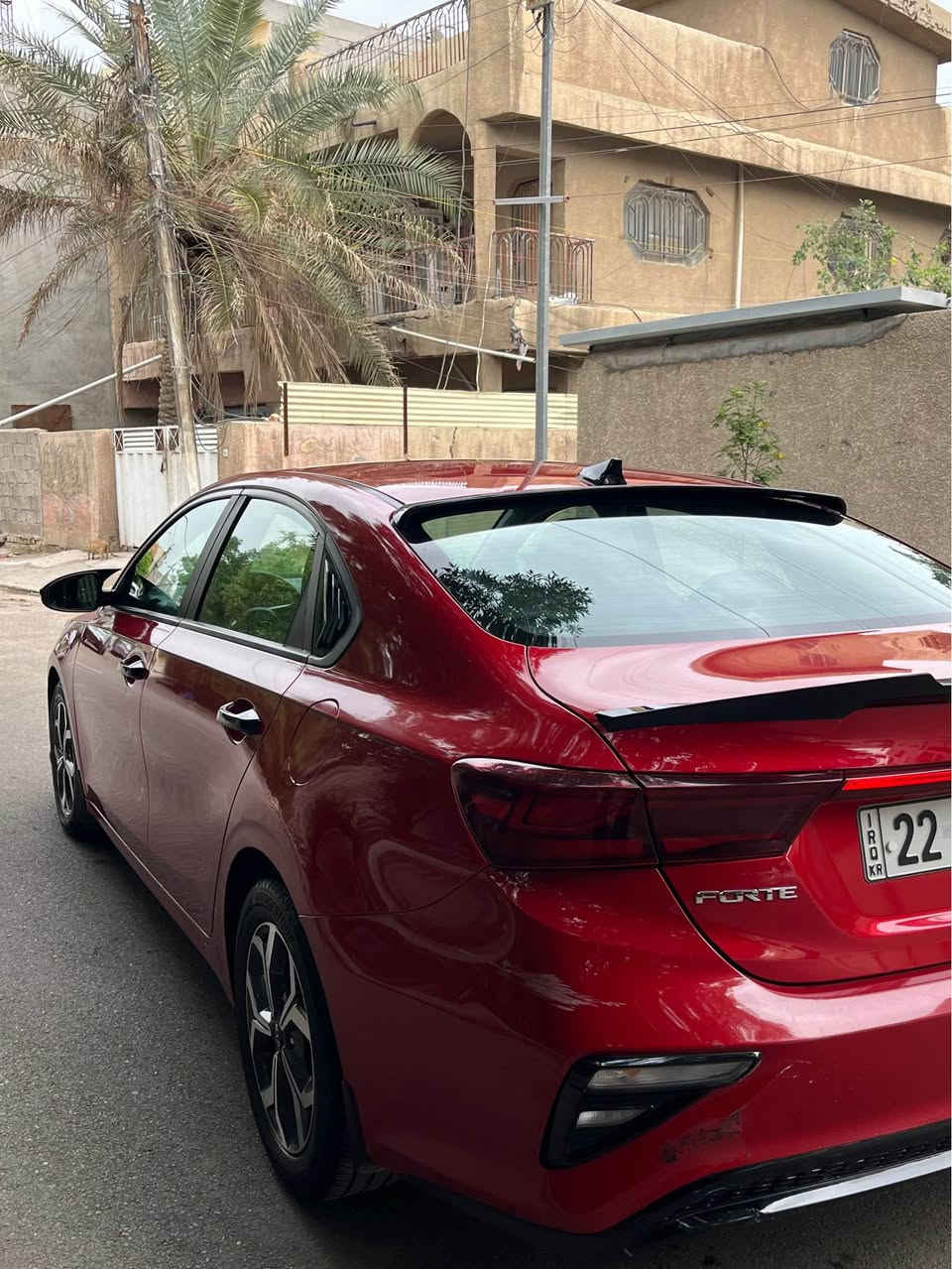 � يا الله 🔥
بيع 
*********** 📞
🚘 كيا فورتي  2021
▪️ ماشية:93مل
▪️ محرك :DOHS 2000
▪️ رقم: اربيل الجديد 

✨ المواصفات:
▫️ شاشة جبيرة + رادارا
▫️ 4 أنظمة قيادة
▫️   ترحيب 
▫️ إشارات بالمرايا
▫️ تحكمات ستيرن

🔧 ملاحظة:
بها  جاملغ ايمن صبغ + كلير من امريكا الباب والدوسه 
بدون دواخل بدون ايرباك 
✔️ باقي مواصفات  معروفة

📍 الموقع: بغداد - السيدية
133$ وبيها مجال بسيط بغداد, العراق
