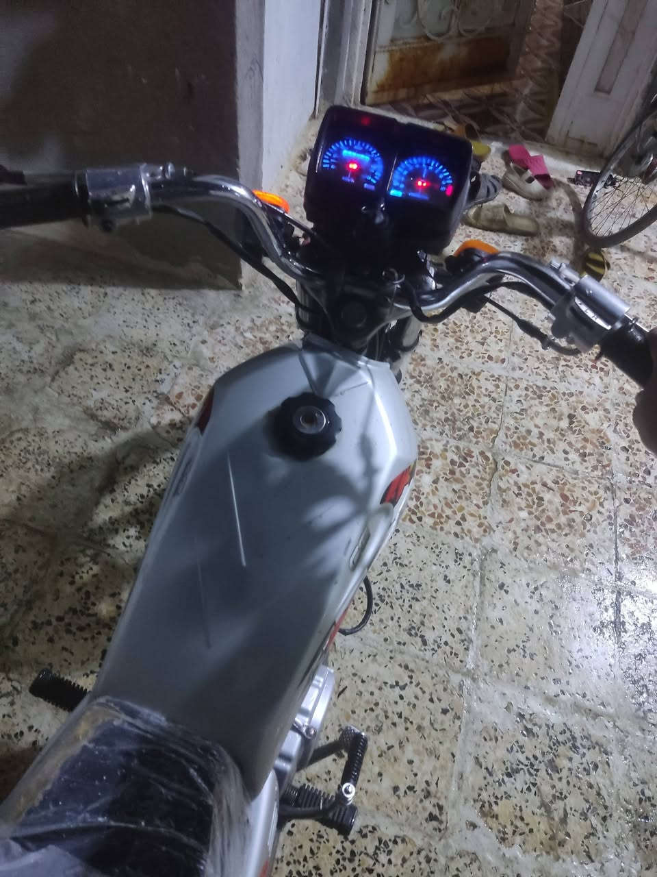 سلام عليكم شباب دراجه للبيع نامه اصلي دراجه حلوه بدون اوراق كلك مكفوله من السرقه السعر 450وبيها مجال للشراي مفتوحه تجفيت جديد مكاني حي الواحده


**إذا كنت صاحب هذا الإعلان وتريد حذفه لأي سبب، رجاءا أرسل رسالة إلى الدعم الفني**