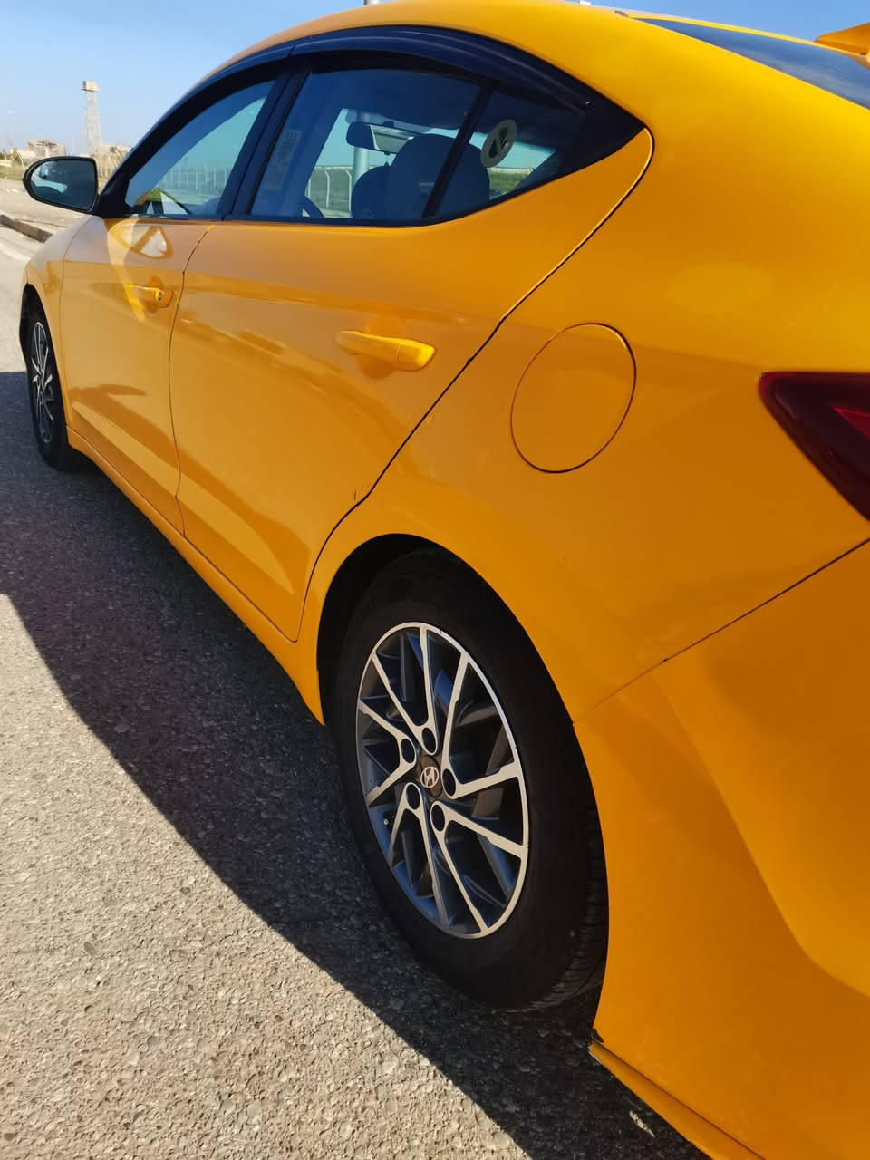 هونداي النترا موديل ١٧ ظرر بابين تبديل بلادي بدون دواخل ويرباك منظومة غاز  شرط التحويل مكان السيارة كركوك سعر ١٢٠ بيها مجال شراي أتصل ***********
