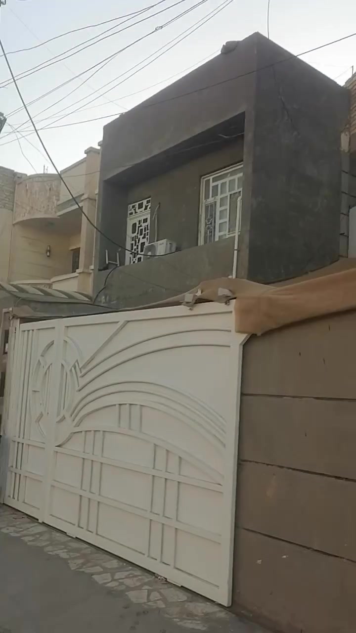طابق ثاني الإيجار حي اسيا
قرب مدرسه نابلس شارع العريض
غرفه
وصاله
واستقبال
مخزن كبير ٢في ٣ متر 
ومجمع صحيات
الاستفسار
***********
***********
