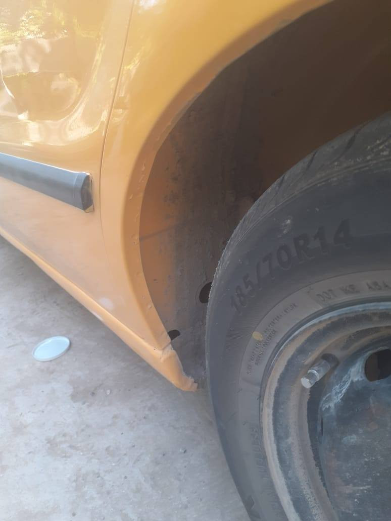 سلام عليكم ورحمه الله سمند اصولي رقم بغداد مصفره هيئة وغرامات تبريد ثلج مكينه فرنسي  خط وبحث وياه تخم تاير اريد اراوسه بسيارة متومه كون اوتوماتيك تعبت من الكير عادي الاستفسار ***********
