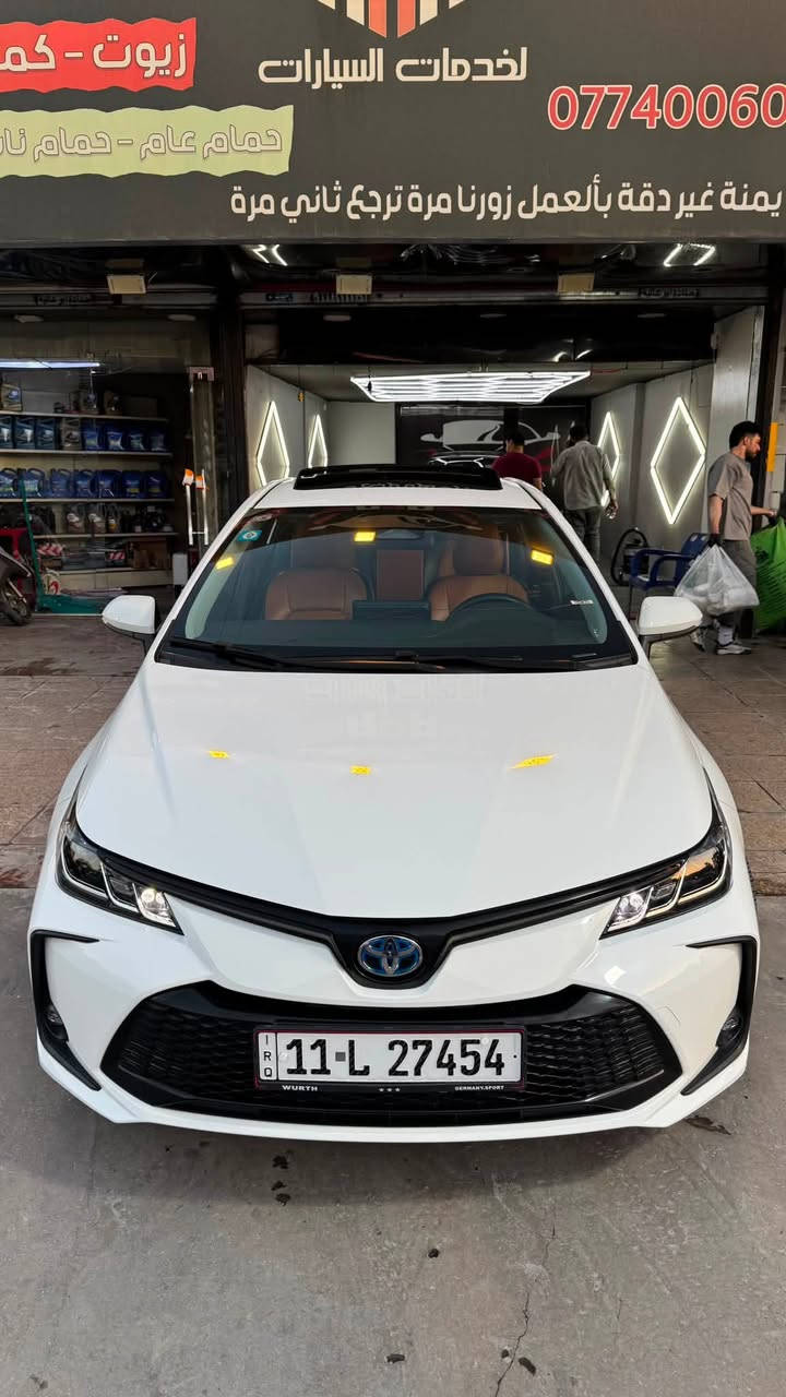 كورلا  2024 
 خليجي  
 عداد المسافه 28000km وقابل للزياده 
 سعة المحرك 1,8L
 مرتبط بناقل حركة أوتوماتيكي 
 عدد AIR BAG 8
 سلايد رووف
 لايت زينون + LED
 حجم الاطار 205/55R16 
 ويل كب 16
 مفتاح التشغيل بصمة
 دشبول ديجيتال 
 شاشة اصلية
 كاميرا 
 المقاعد جلد اصلي
 تتسع المقصورة ل 5 ركاب
 مثبت السرعة Cruise
 تحديد المسار
 المودات والأوامر الصوتية
 فحص أنظمة السيارة 
 حساسات ضغط اطارات 
 تبريد شاشة
 قطعتين تبريد
 هاند بريك بصمة
 نظام مانع الانزلاق 
ا ISOFIX    ايزو فكس
 اوتو هولد Auto Hold 
 اشارة في المرايا الجانبية
 مخرج منفذ الطاقة
 ا  Bluetooth
السعر 15500$ وبيه مجال بسيط 
الهاتف ***********
ملاحظه يوجد pdr بسيط بالجاملغ الامامي الايمن فقط
