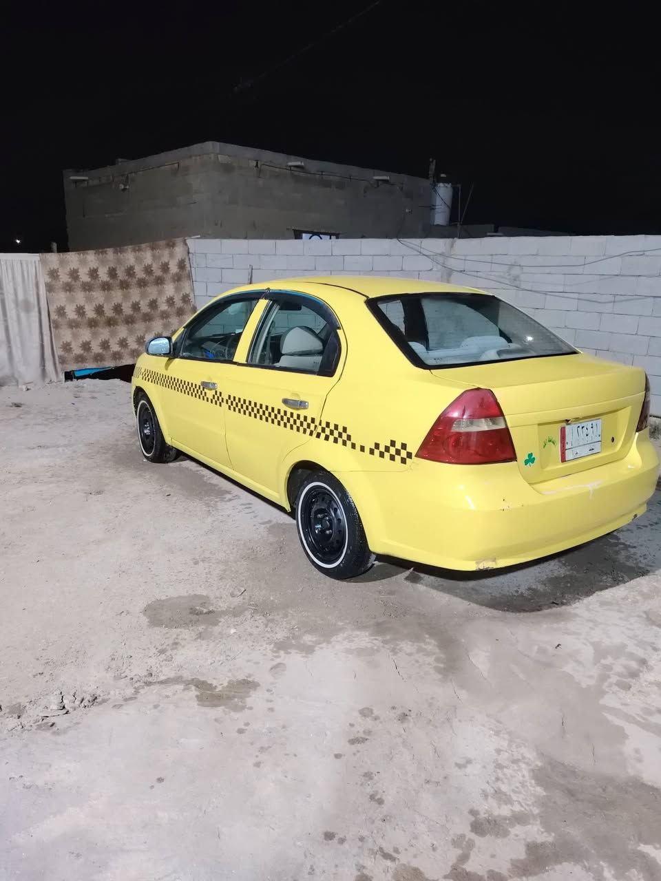 افيو للبيع ٢٠٠٩ خليجي مفتوح مكينه ١٤٠٠ سياره مرتبه كير عادي وجاهزه للبيع ٣٠ بيها مجال 🤍***********
