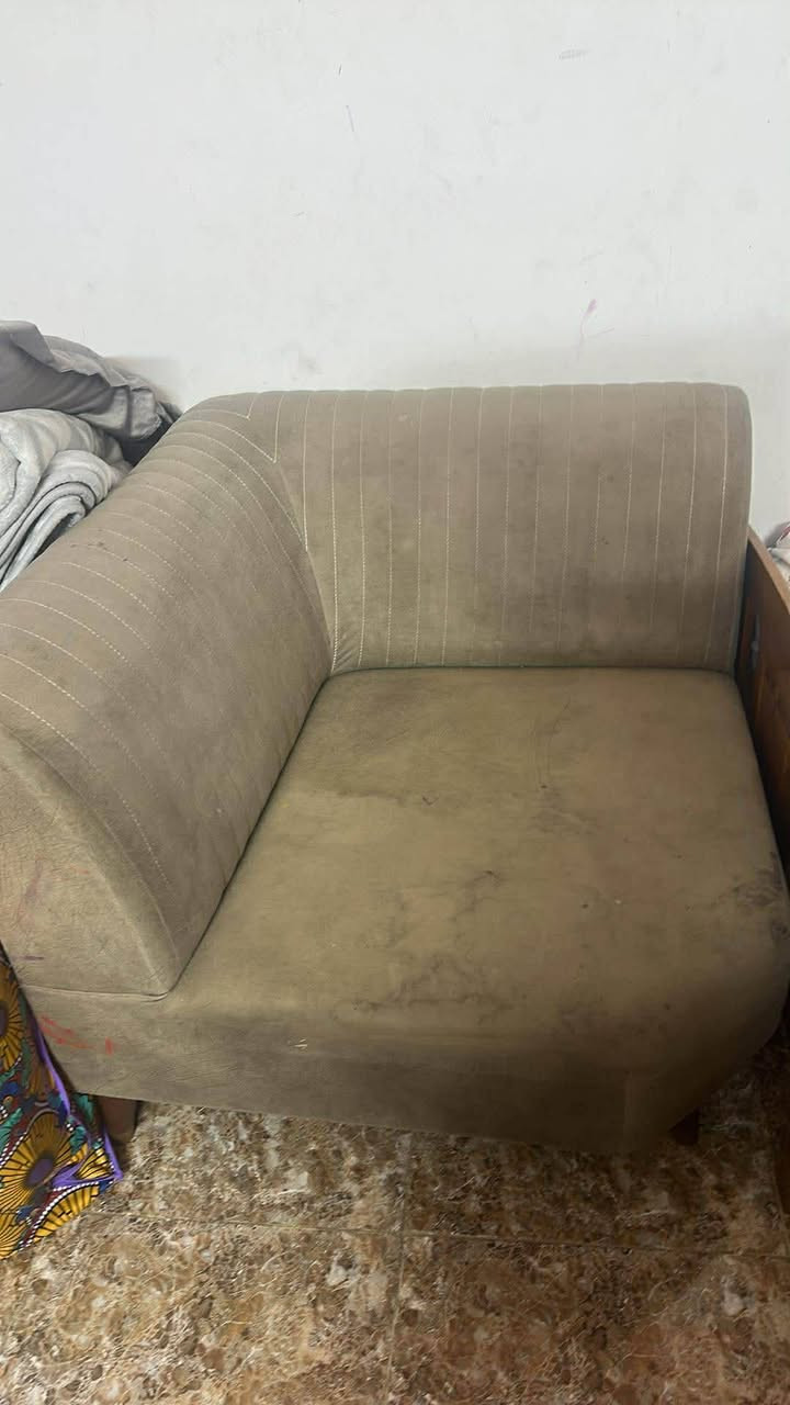 غراض للبيع كلهم مكان واحد تواصل خاص


**إذا كنت صاحب هذا الإعلان وتريد حذفه لأي سبب، رجاءا أرسل رسالة إلى الدعم الفني**