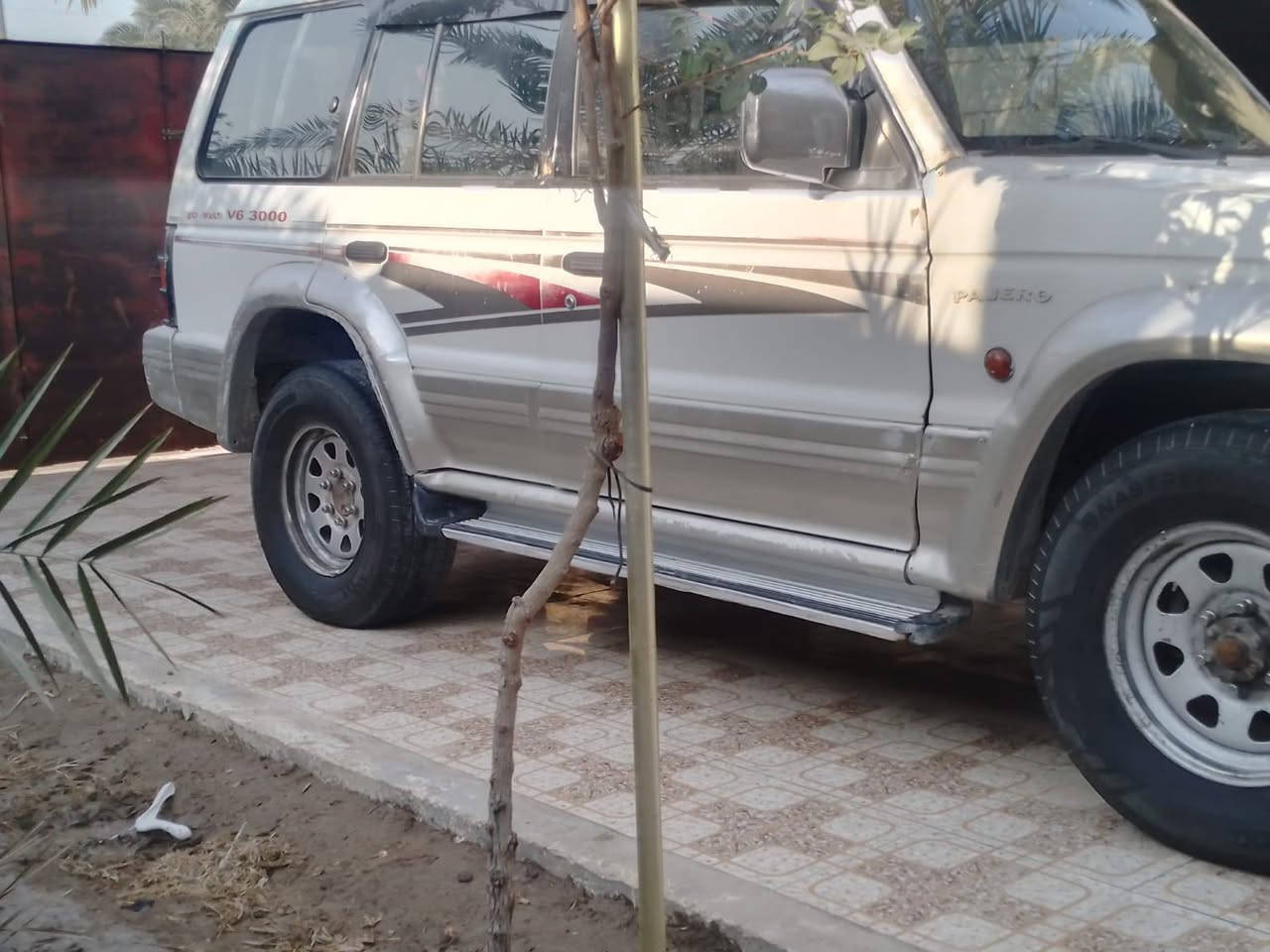 السلام عليكم باجيرو للبيع مديل1996ايسر بلاد گيرمكينه 2500بطه تبريد 3قطع شغال تخم تاير السعر 50 بيها مجال مكان السياره بصره مفرق معمل الورق تفاصيل اكثر ***********
