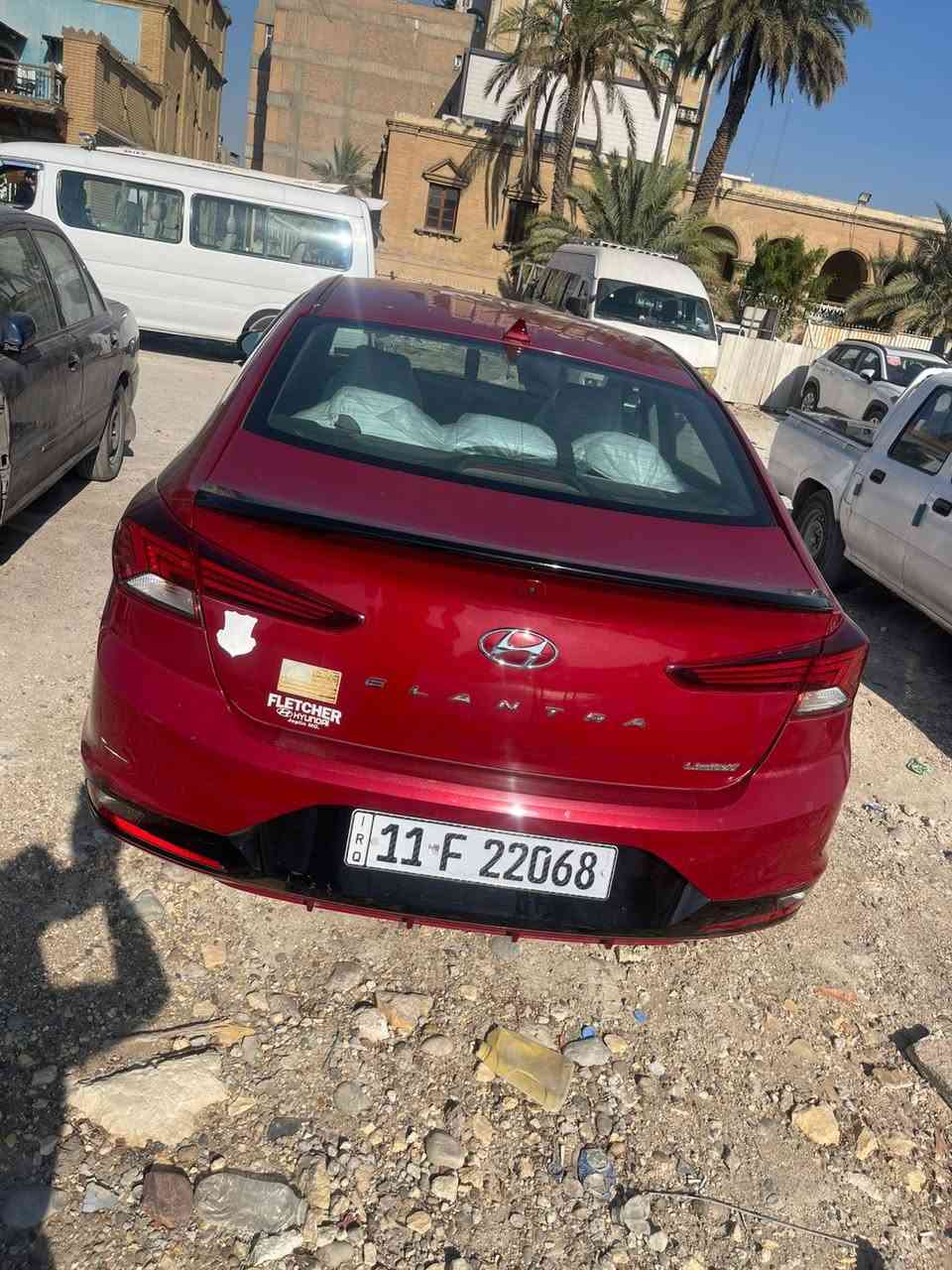 السلام عليكم
النتره 2019 لون مرغوب 

موصفات السياره 

رادار امامي 

رادار جانبي 

مانع نزلاق 

سياقه ذاتيه 

مثبت سرعه 

كشتات تدفئه 

صندوك بصمه 

بصمه تشغيل 

اشاير مري 

شاشه كبيره 

ماشيه 70 الف 

مكان السياره بغداد حي او 

سياره فول ماعده فتحه 

صوره حادث موجوده وسونار موجود 

حادثه بنيد وجامل يمنه بي بارد 

بيع مستعجل تواصل ع الرقم ‭0773 306 7956‬

بيع مستعجل السعر 135$
