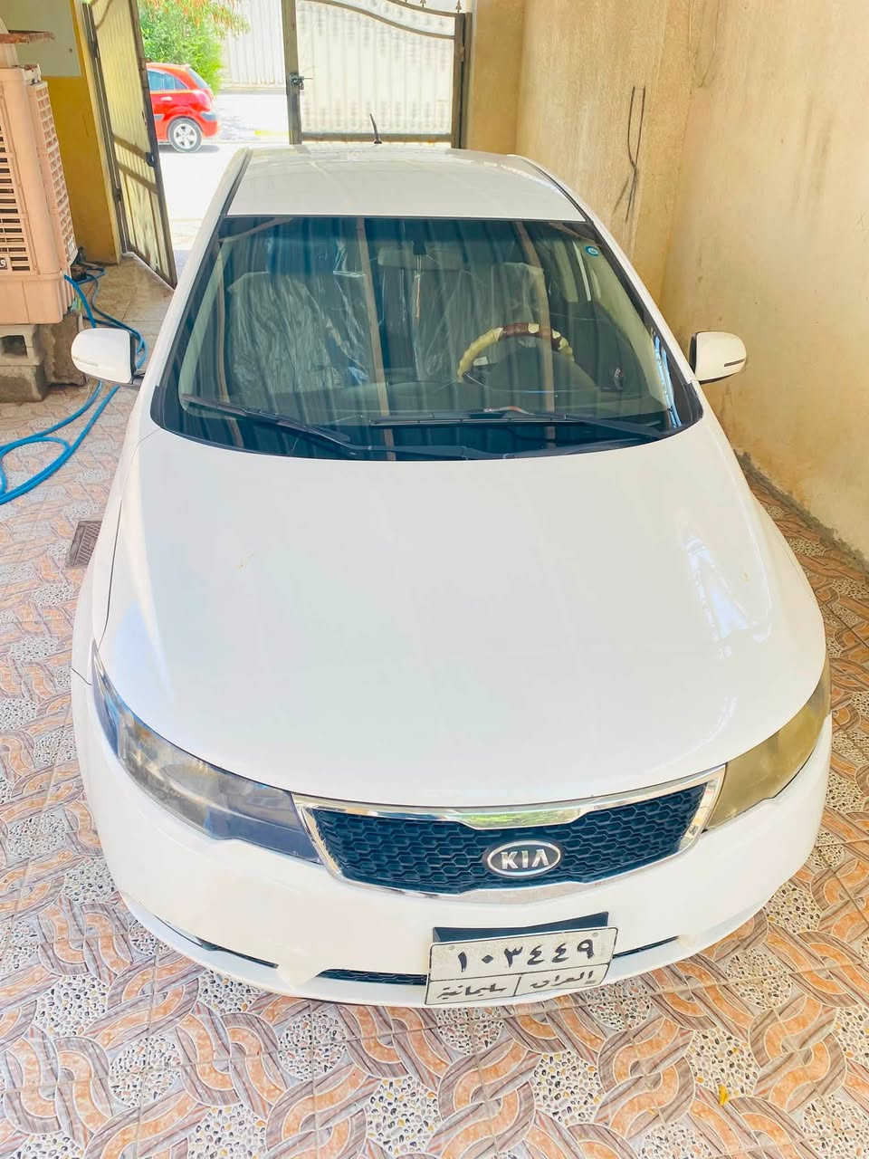 فورتي موديل ٢٠١٢ سياره بيه قطعتين صبغ سياره كامله من كلشي مكينه مامفتوح بيه برغي تحويل ثاني يوم السونار مرفق بل الصور  السعر ٨٨ وبيه مجال 

‭***********‬

