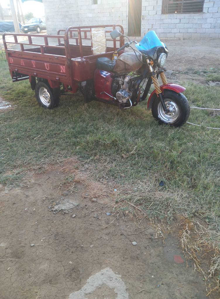 ستوته لبيع جاهزه نكره سلف صوليه بيها ٣وراق سعر٨٠٠ بيها مجال مكان العزيزية ***********
