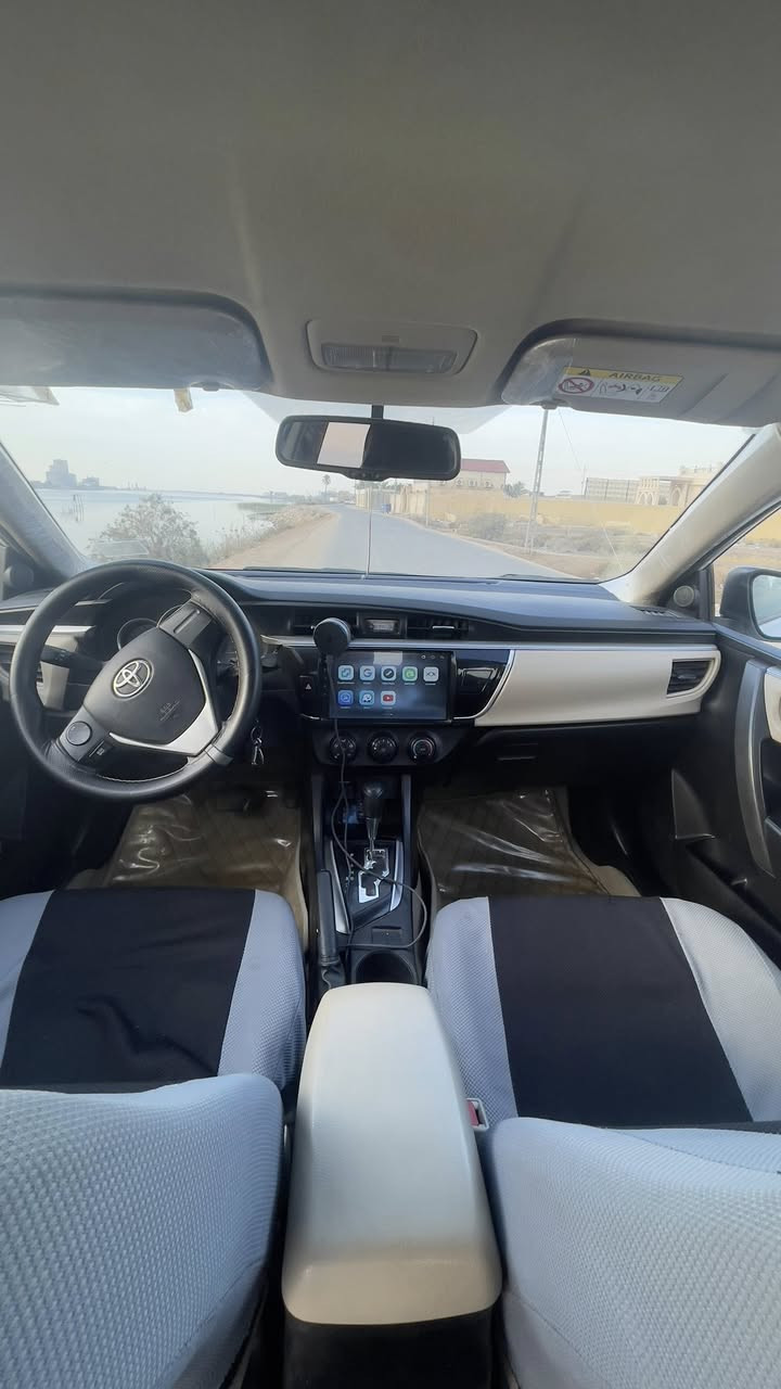 السلام عليكم 
كورلا موديل 2015 خليجي رقم بصره بأسمي 
مكينه 2000  مبدل بيها كازكيت 
البدي مكفول ماعدا ضربات صغار كما موضح في الصور 
السعر النهائي 122$ قفل 
العنوان التنومه شط العرب كردلان 
للاستفسار ***********
