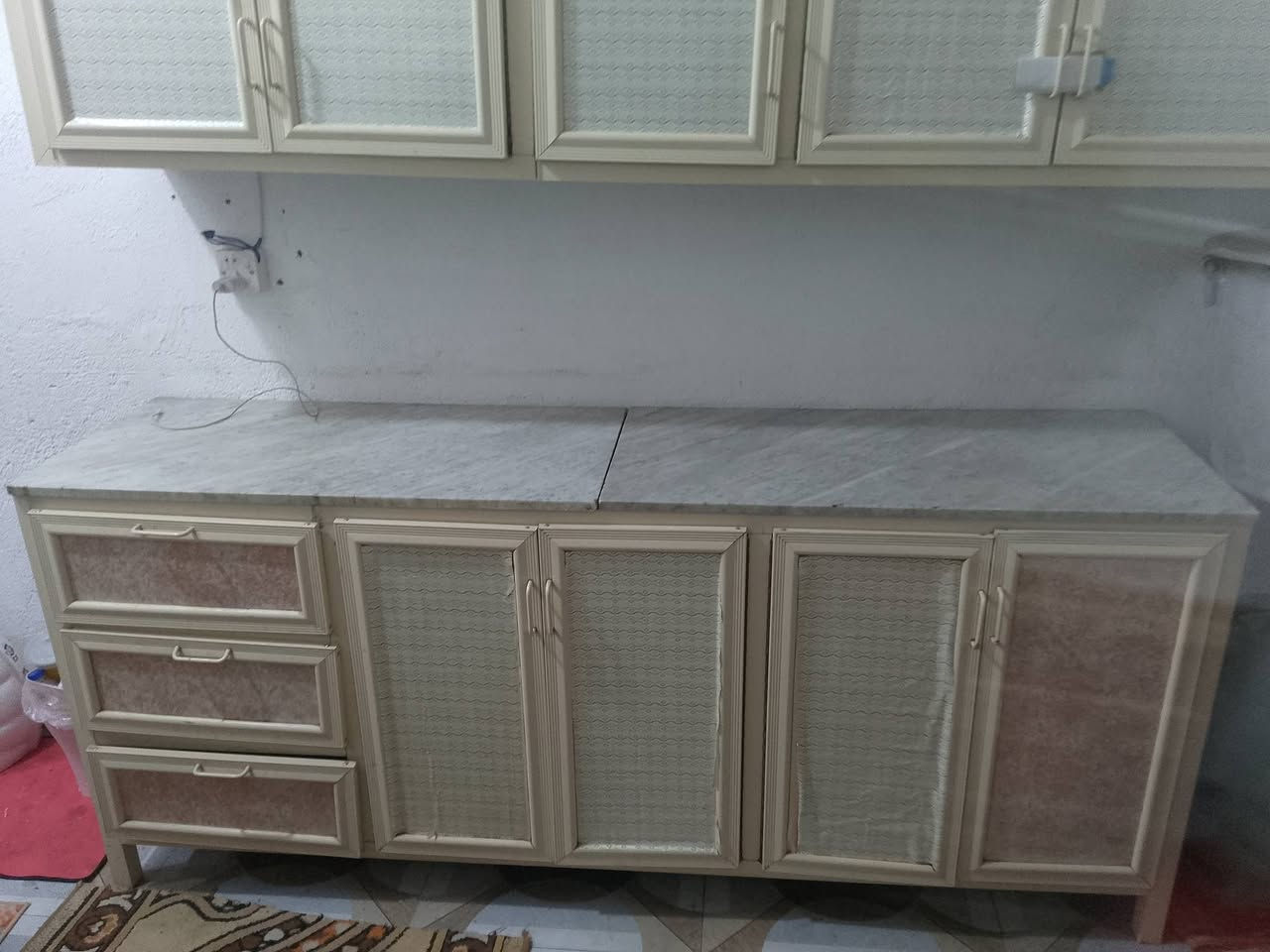 سلام عليكم للبيع كاونتر مابي اب ضرر جديد سعر150 مكاني بصره المعقل الاستفسار أكثر *********** متواجد واتساب فقط
