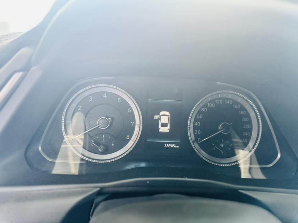 السلام عليكم اكيد داخل معرض سيد حسام الشرفي

سوناتا 2022كوري غاز بلادي 
سياره جاهزه من كلشي مرقمه وكامله بابل 
صبغه جديده سياره ماشيه 38الف حقيقي 
المكان بابل الشوملي قرب السيطره
الاستفسار 
***********
