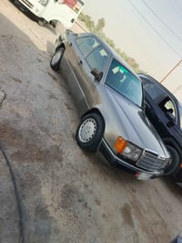 مرسيدس دب • ١٩٩٠ • رقم بغداد