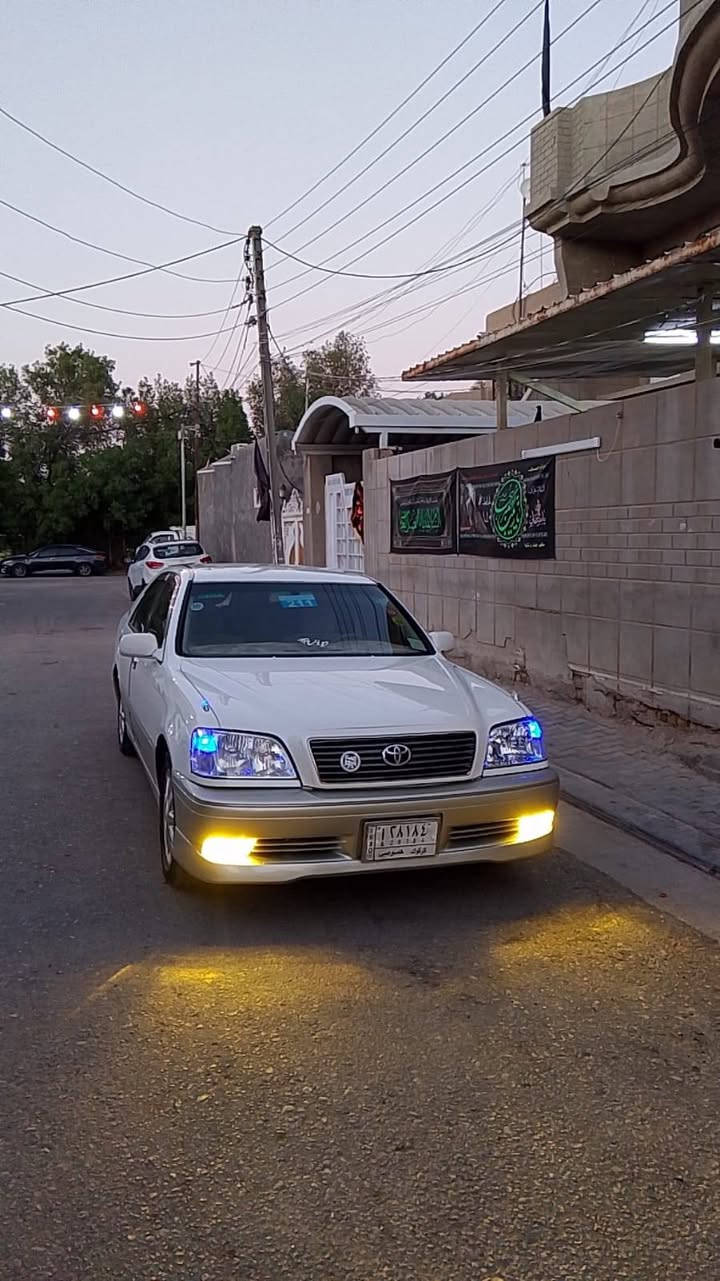 سلام عليكم تويوتا كروان 2003 كرستال اصل قرار 48 رقم كركوك مدفوع كمرك وضريبه باقي بس عل رقم سياره مكفوله  3 دكم كشنات جلد مكينه D4 الزغير كير ومكينه ستوني شادهن صار سبوع سياره جديده حيل  الشراي يتصل غير متواجد عل فيس الرقم ***********مكاني نجف
