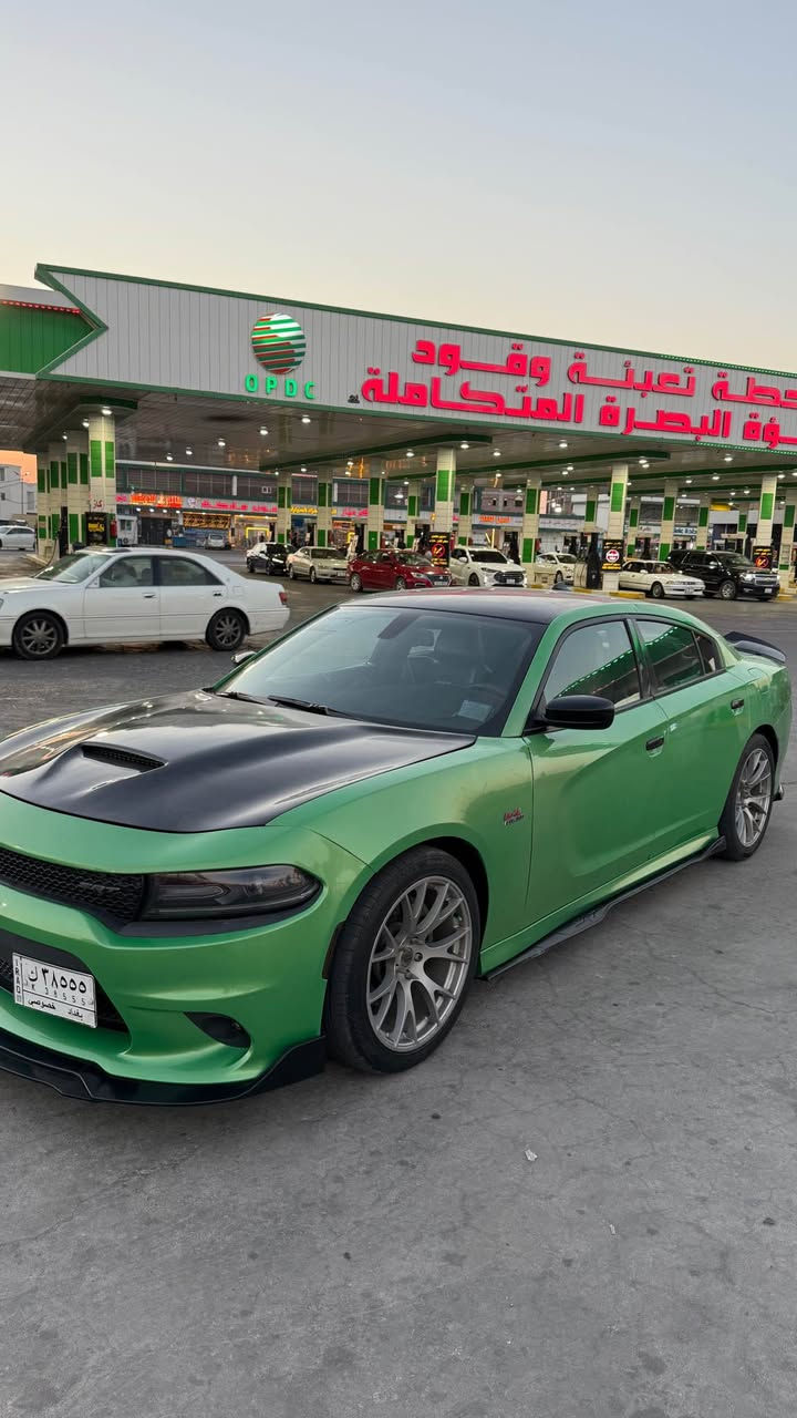 سلا عليكم 
دوج جارجر 
الموديل 17اصل 
المحرك R/T 5700
سياره تغير لون داخل امريكا لون البلاد اسود 
‏حادثة السياره جاملغ وبنيد 
داخل حضن جلد 
￼ ‏سقف روز 
رقم بغداد سنويه منتهية تحول باسمك￼ 
سعر السياره 175 بيهة مجال 
 تواصل داخل البرنامج Singapore


**إذا كنت صاحب هذا الإعلان وتريد حذفه لأي سبب، رجاءا أرسل رسالة إلى الدعم الفني**