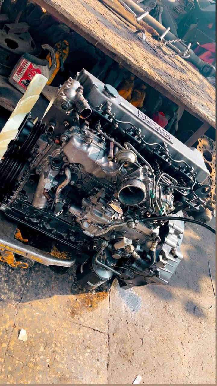 السلام عليكم
محرك ازوزه حجم 112 

محرك مال حاوية شرط الفحص والضمان 

تشغيل بالكاع قبل البيع 

الضمان 15 يوم بعد الشد 

العنوان الاول بغداد الشيخ عمر 📍

العنوان  2️⃣  بغداد جرف النداف📍
***********
