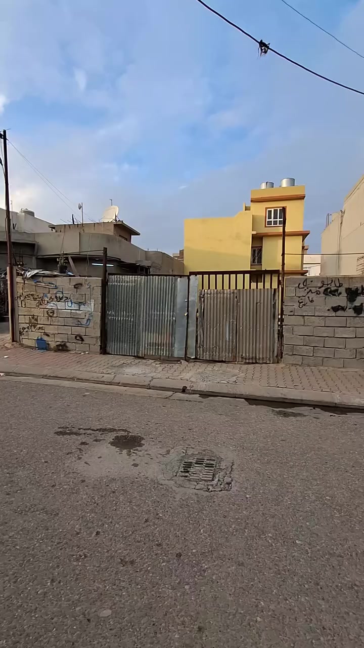 قطعه للبيع طابو صرف مساحه 110متر الواجهه 5.5 العمق 22
#الموقع ( مميز جدا ) سايدين روناكي ثاني قطعه من شارع العام 
للأستفسار الاتصال على الارقام التاليه 
***********
***********
او مراجعه #مكتب الرونق للعقار
