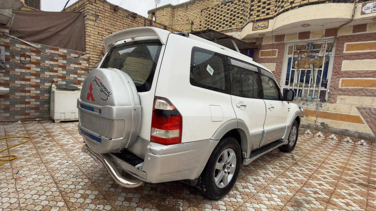 بيع او مراوس بصالون
باحيرو خليجي سعودي كفاله عامه من الصبغ والتبديل والضرب والسونار موجود حداديه شرط تبريد ثلج رقم ذي قار مميز سنويه ل29 سياره محرك 6 سلندر 3800
مرايات شفط
دواخل بيجي
تبريد 3قطع 
7راكب
دواخلي بيجي وصاج 
سنتر لك 
شاشه وكامره 
موديل 2006
السياره جاهزه من كلشي مكاني ذي قار قضاء النصر ***********
