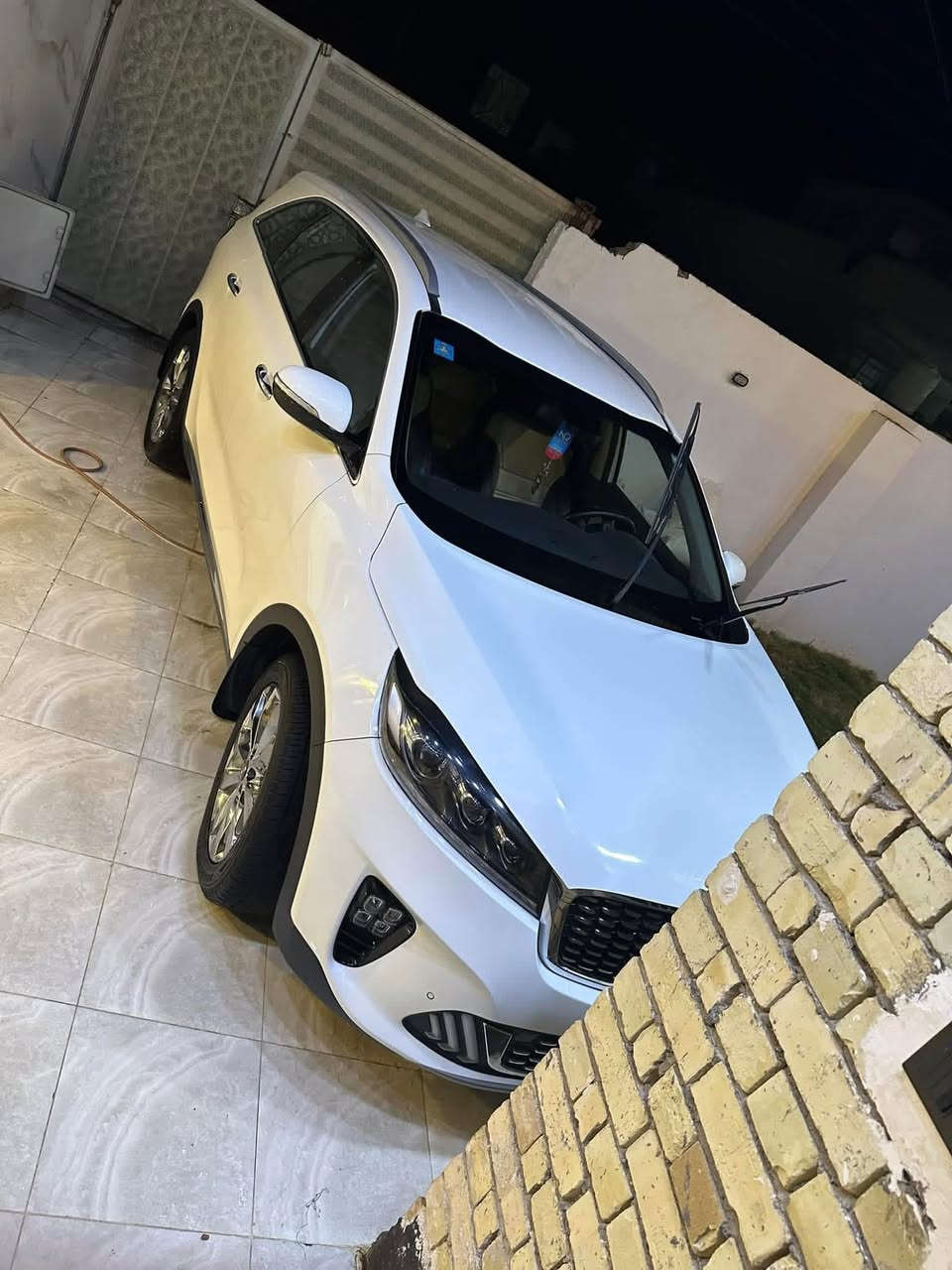 السلام عليكم اخوان سورنتو خليجي موديل ٢٠٢٠ كير مكينه جديد سياره مال بيت ماشيه جوه ال ١٠٠ بغداد السعر ٢٥٥ وبيه مجال ***********
