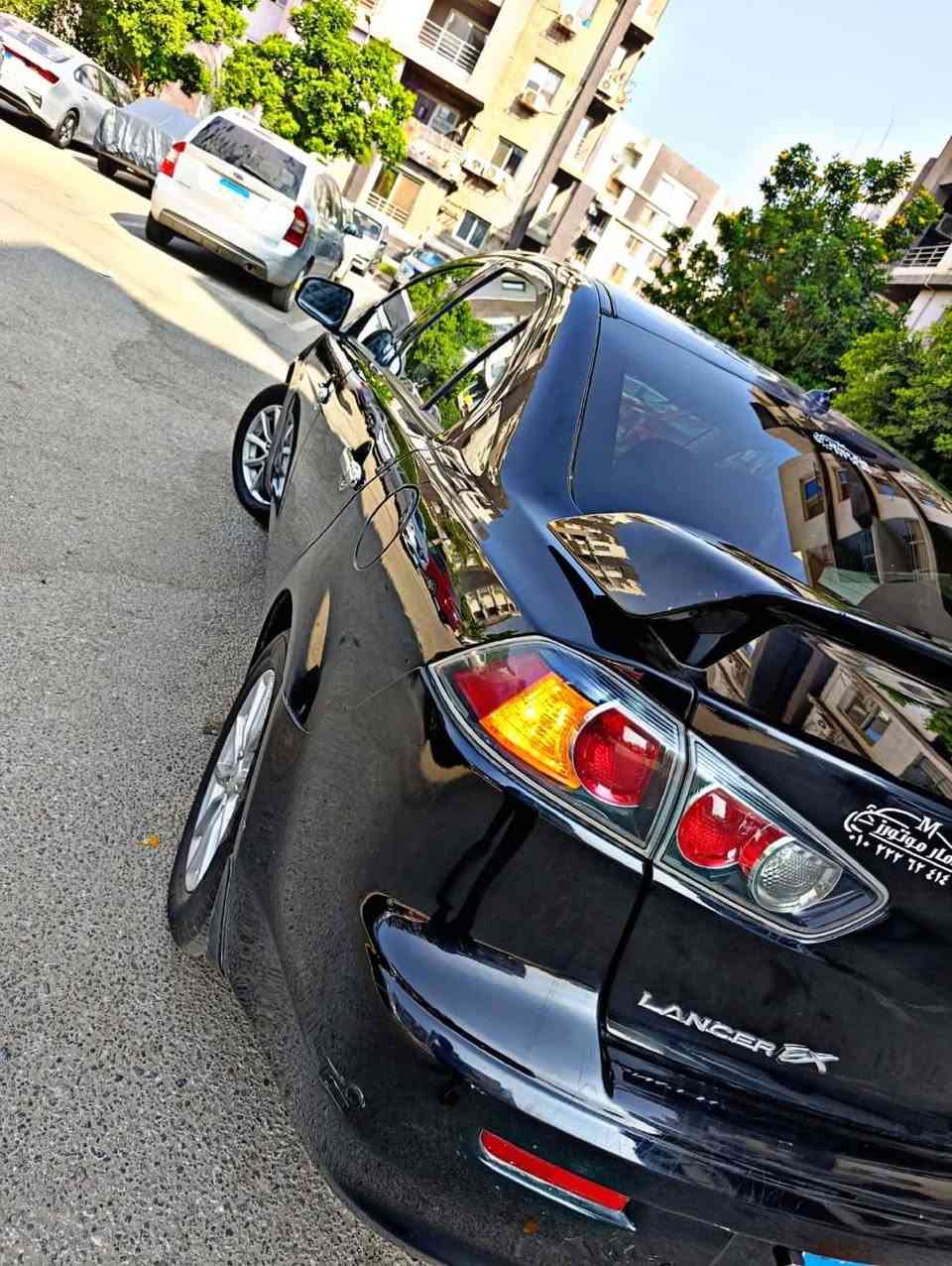 🚗 للبيع | ميتسوبيشي لانسر شارك 2016 🚗
🔹 الموديل: 2016
🔹 اللون: أسود
🔹 الفتيس: أوتوماتيك
🔹 الرخصة: 3 سنوات
🔹 حالة الدواخل: فابريكة بالكامل
🔹 حالة الخارج: راشة بالكامل ما عدا السقف
🔹 الفرش: كسوة على الفرش الأصلي
الكماليات: 
✅ فتحة سقف
✅ تكييف
✅ باور ستيرنج
✅ طارة مالتي فنكشن
✅ شاشة أندرويد
✅ كاميرا خلفية
✅ حساسات ركن (Park Sensor)
✅ 2 إيرباج
✅ فرامل ABS
✅ جنوط سبور
✅ تابلوه لونين
✅ مرايات كهرباء
✅ زجاج كهرباء
✅ سنتر لوك
✅ غمازات بالمرايات
✅ فوانيس شبورة
✅ سبويلر شنطة
🚘 العربية بحالة ممتازة وجاهزة للاستخدام ولا تحتاج أي مصروف.
📍 المعاينة: • الأميرية صباحًا.
• العبور مساءً.
📞 للاستفسار والتواصل:
 01096007292
0️⃣1️⃣0️⃣9️⃣6️⃣0️⃣0️⃣7️⃣2️⃣9️⃣2️⃣
01273951712


**إذا كنت صاحب هذا الإعلان وتريد حذفه لأي سبب، رجاءا أرسل رسالة إلى الدعم الفني**